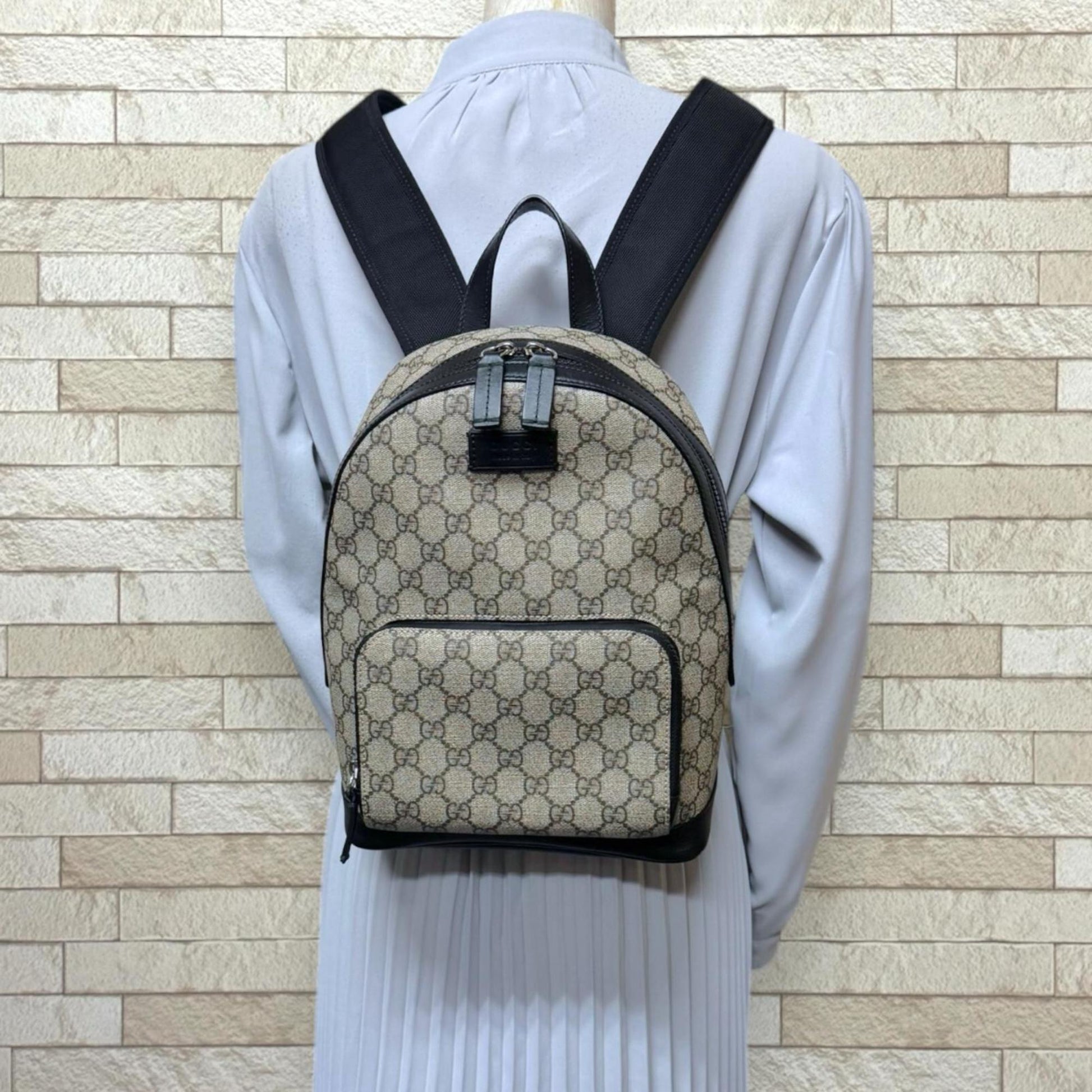 Gucci Beige Black Gg Supreme Canvas Backpack