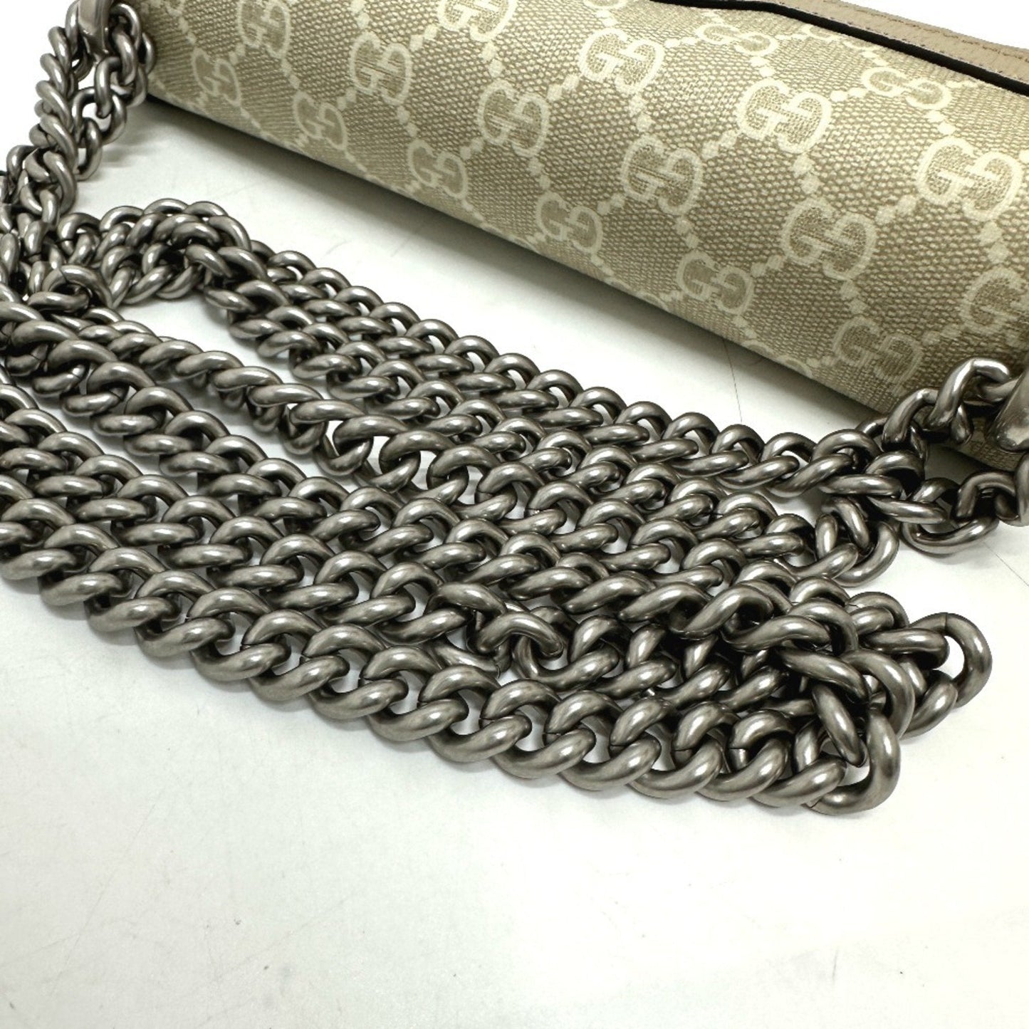 Gucci Beige Gg Supreme Shoulder Bag