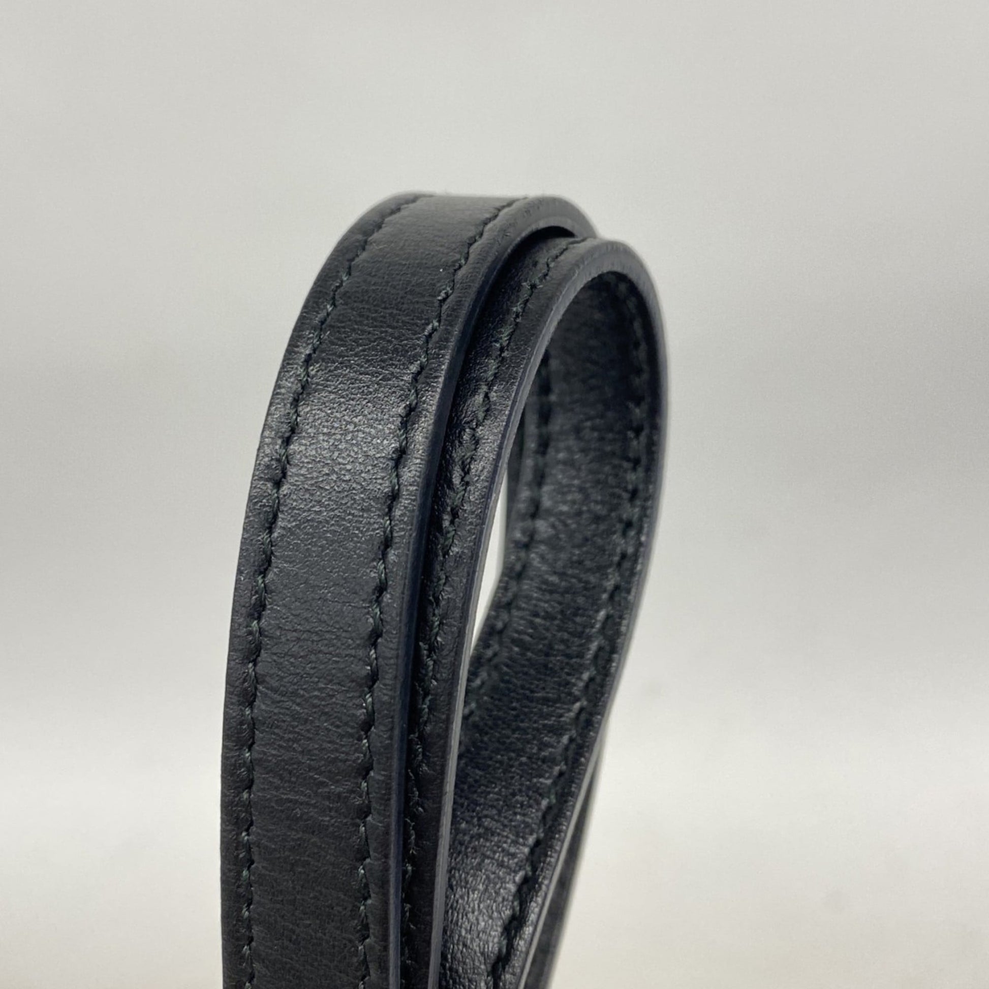 Gucci Black Leather Shoulder Bag