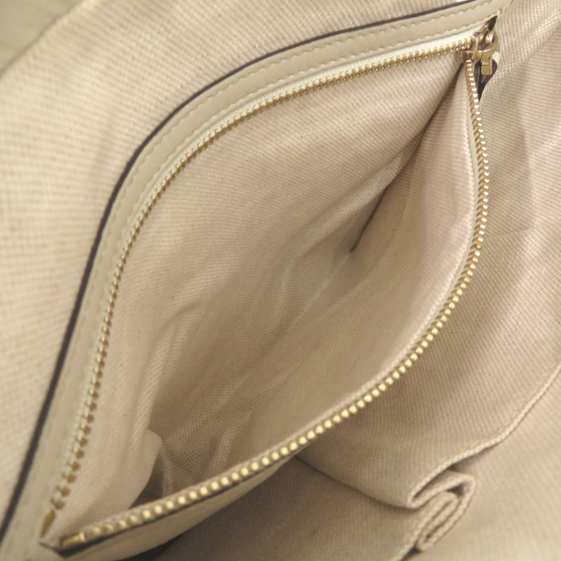 Gucci Guccissima Ivory Leather Shoulder Bag