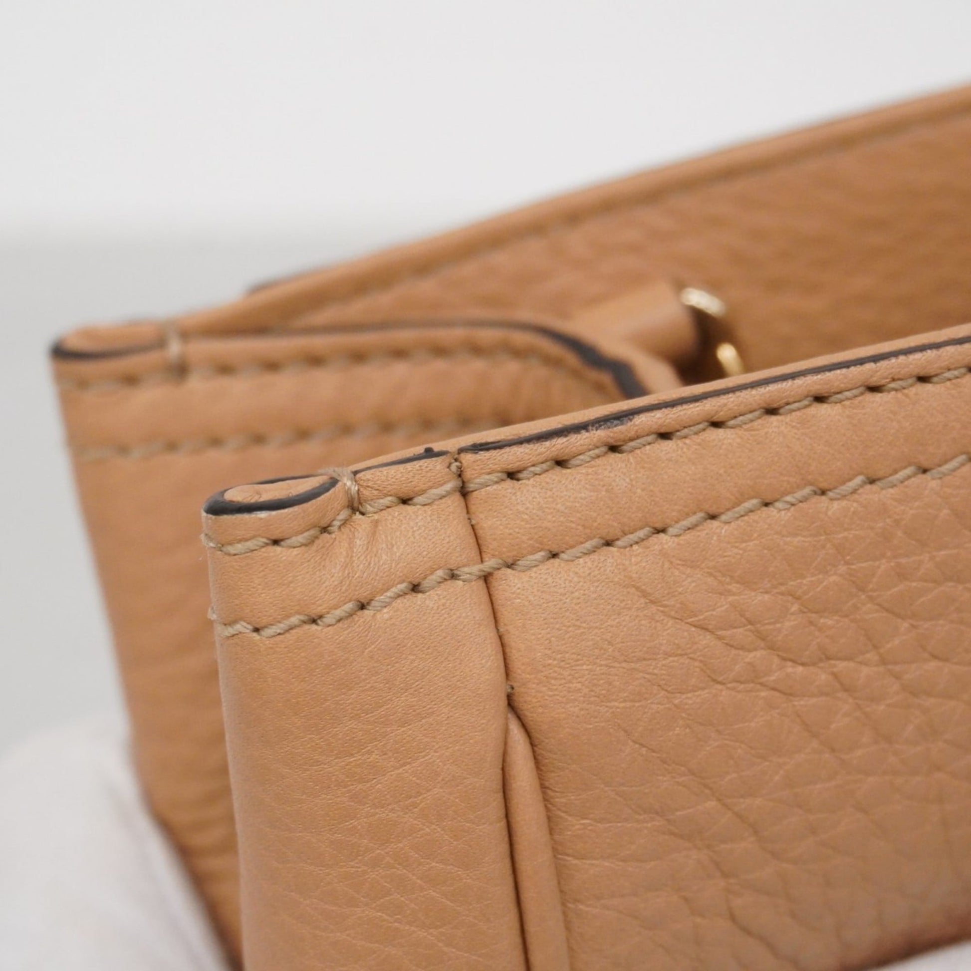 Gucci Beige Leather Handbag