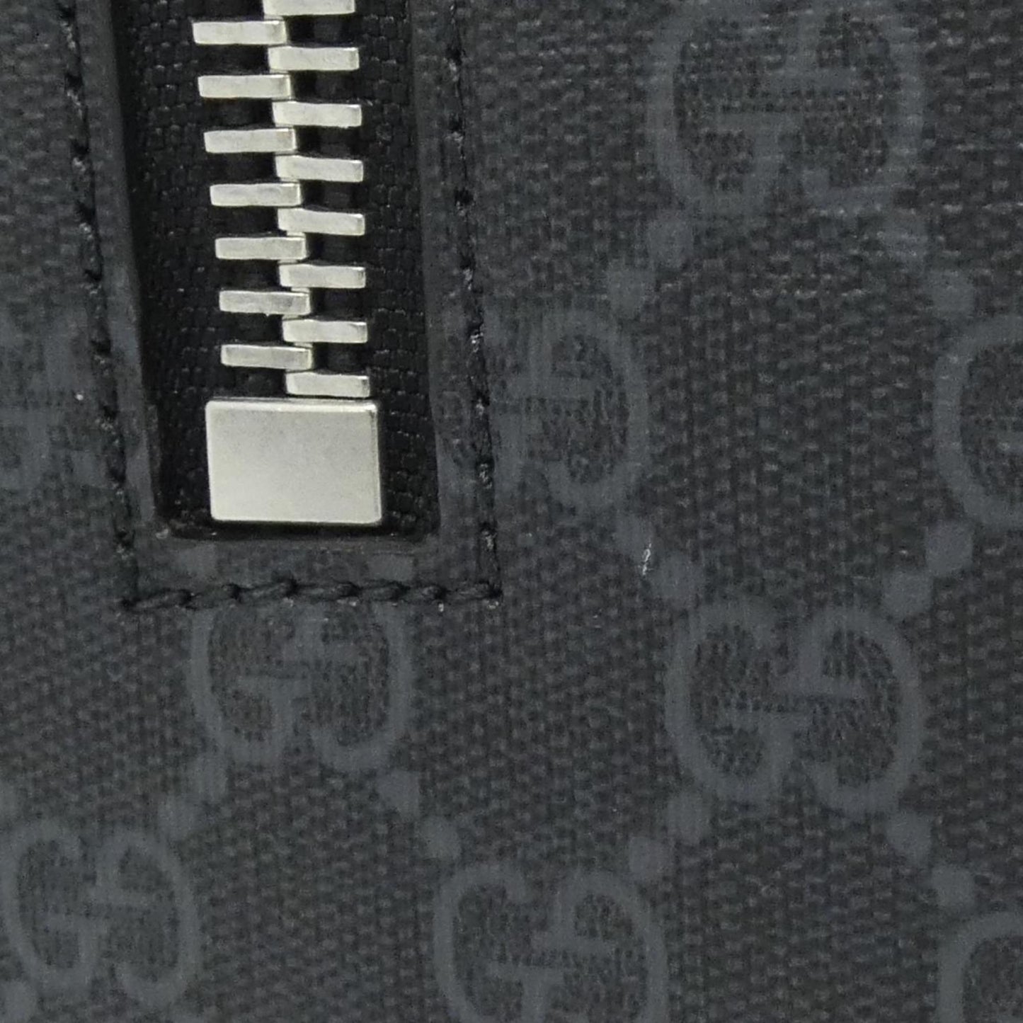 Gucci Black Gray Gg Supreme Canvas Clutch Bag Pouch