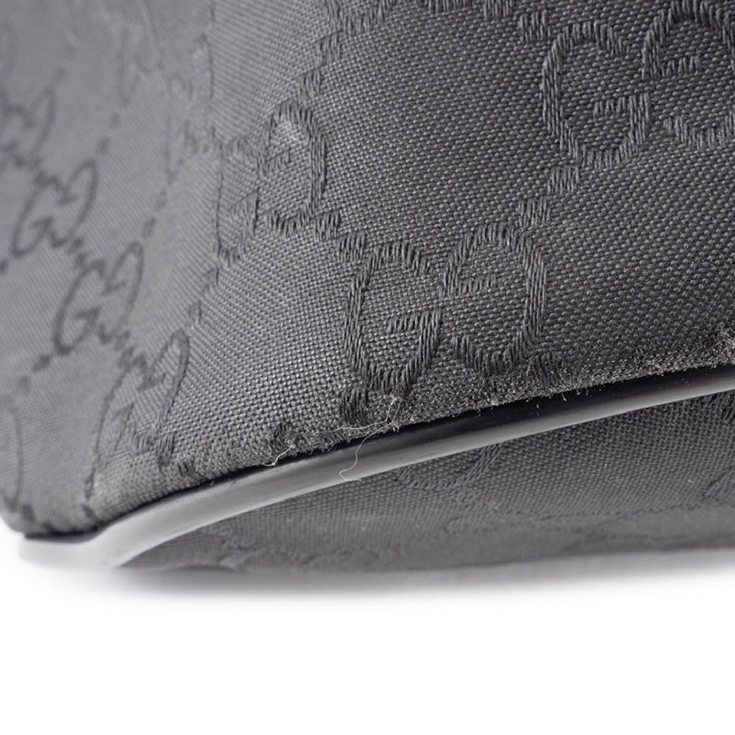 Gucci Black Nylon Pochette Shoulder Bag Sling Bag