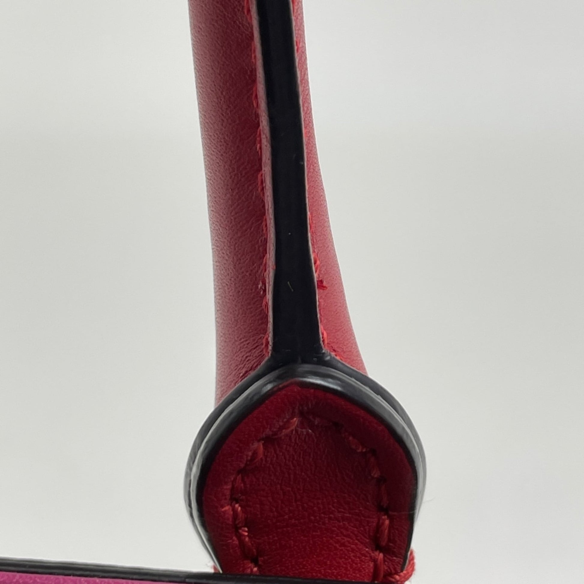 Gucci Brown Pink Red Color Coated Canvas Leather Handbag Shoulder Bag