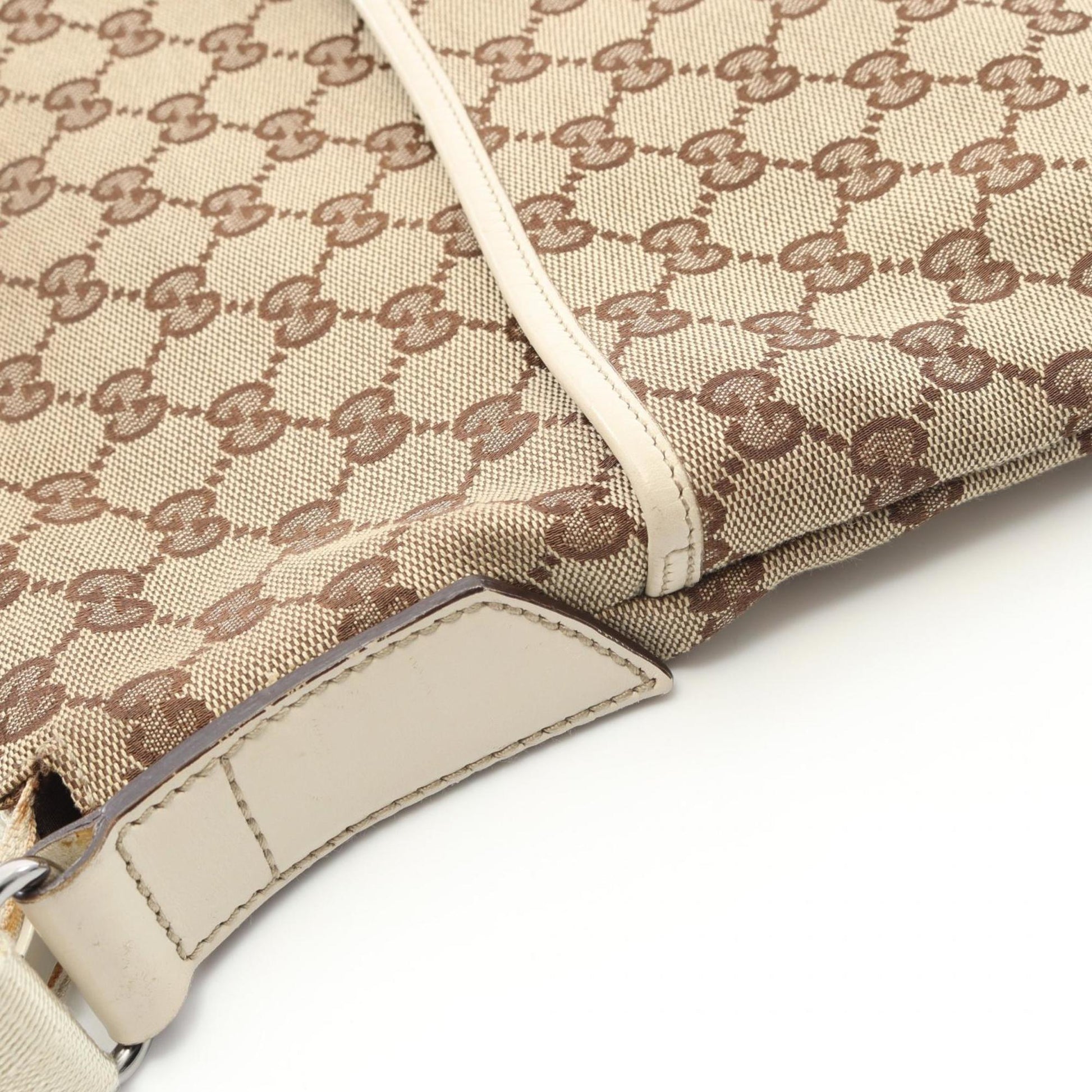Gucci Beige White Gg Canvas Leather Shoulder Bag