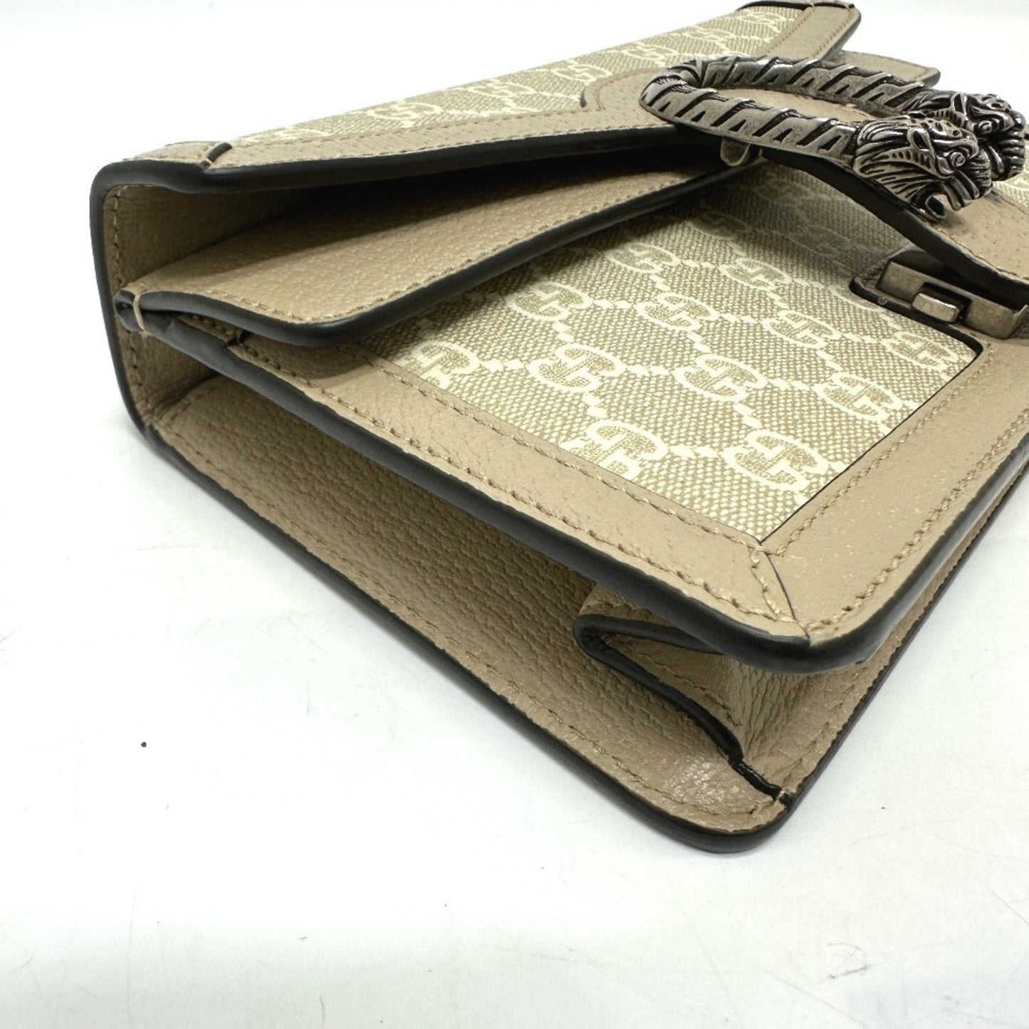 Gucci Beige Gg Supreme Shoulder Bag