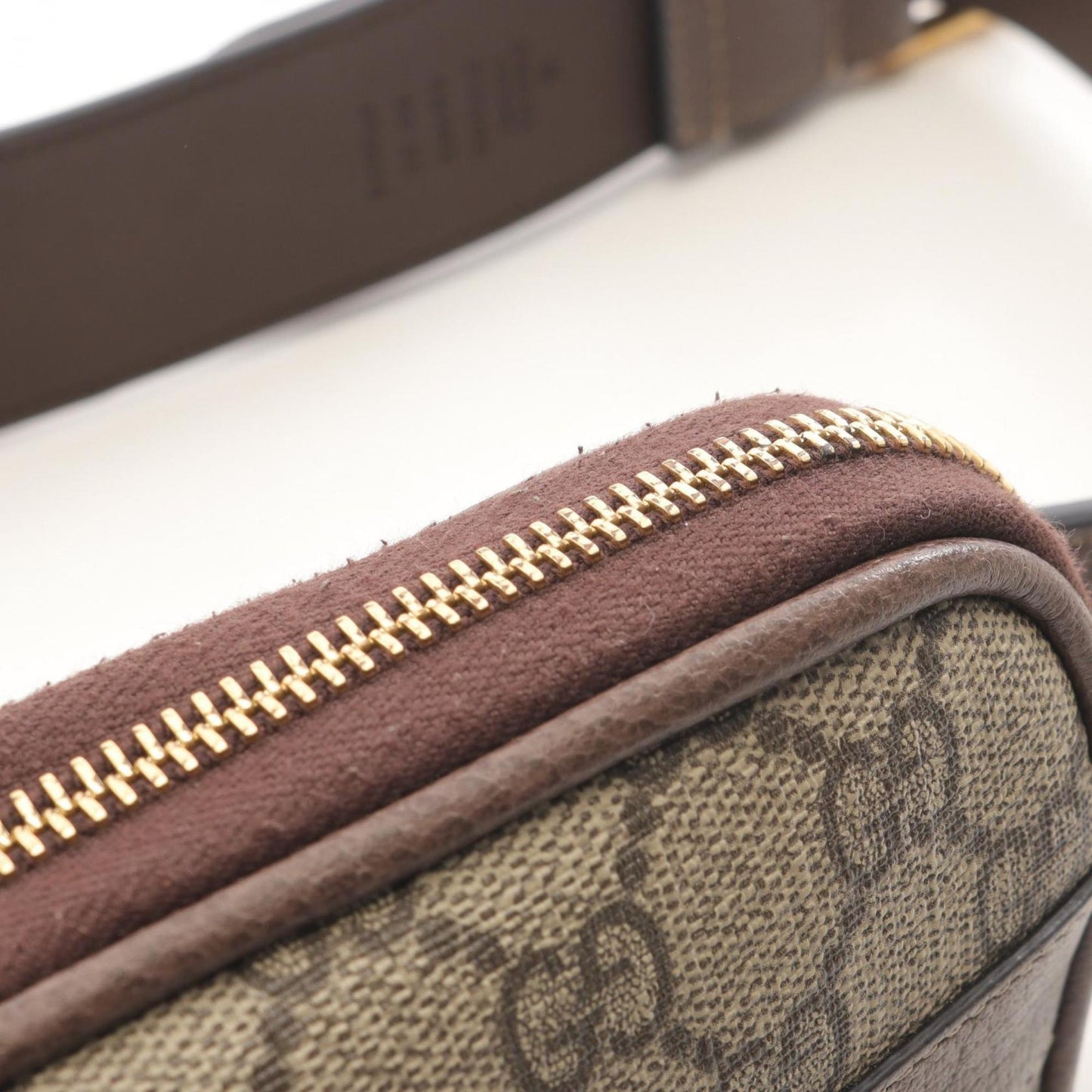 Gucci Beige Brown Gg Supreme Leather Fanny Pack