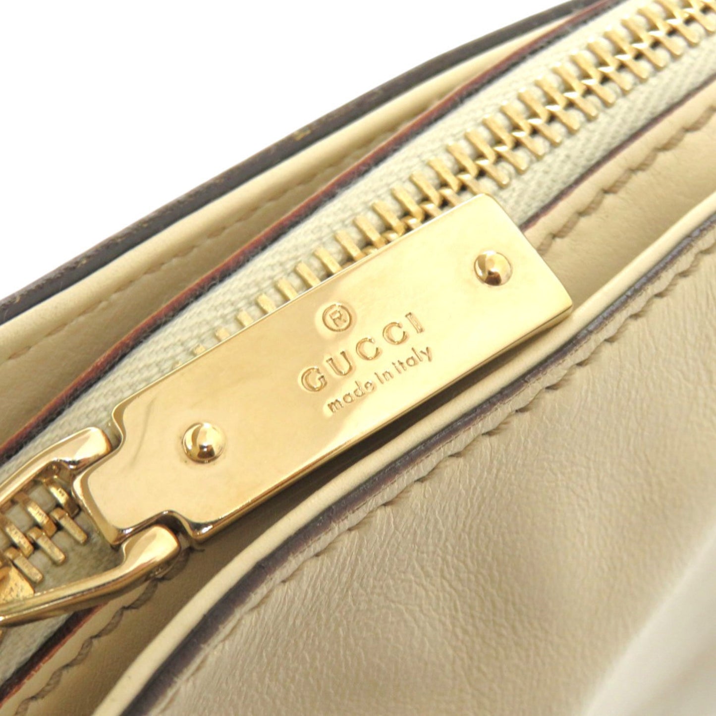 Gucci Ivory Leather Shoulder Bag