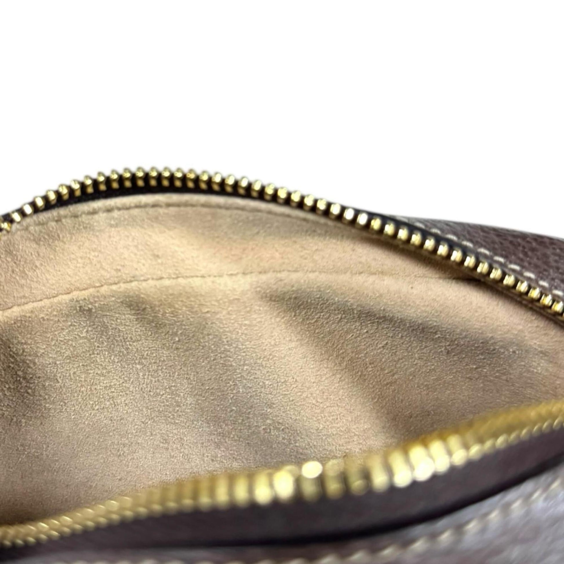 Gucci Brown Gg Supreme Canvas Shoulder Bag