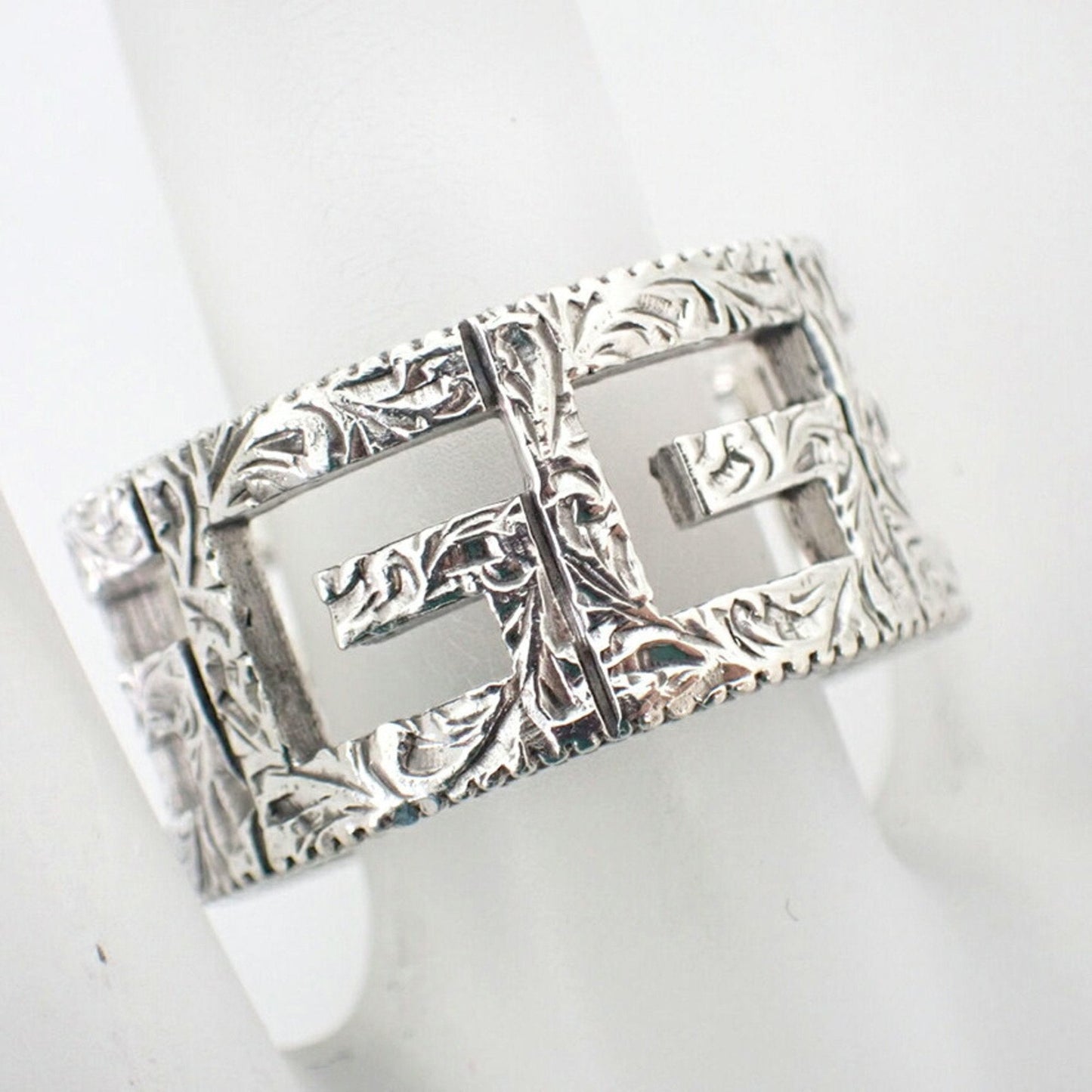 Gucci Silver Sterling Silver 925 Band Ring