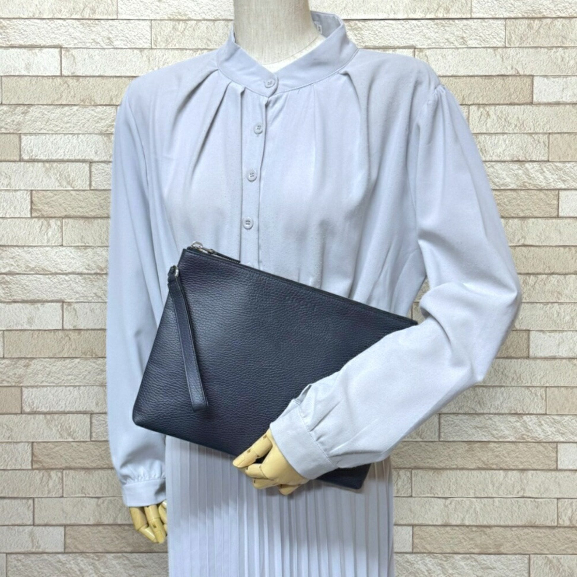 Gucci Navy Leather Clutch Bag