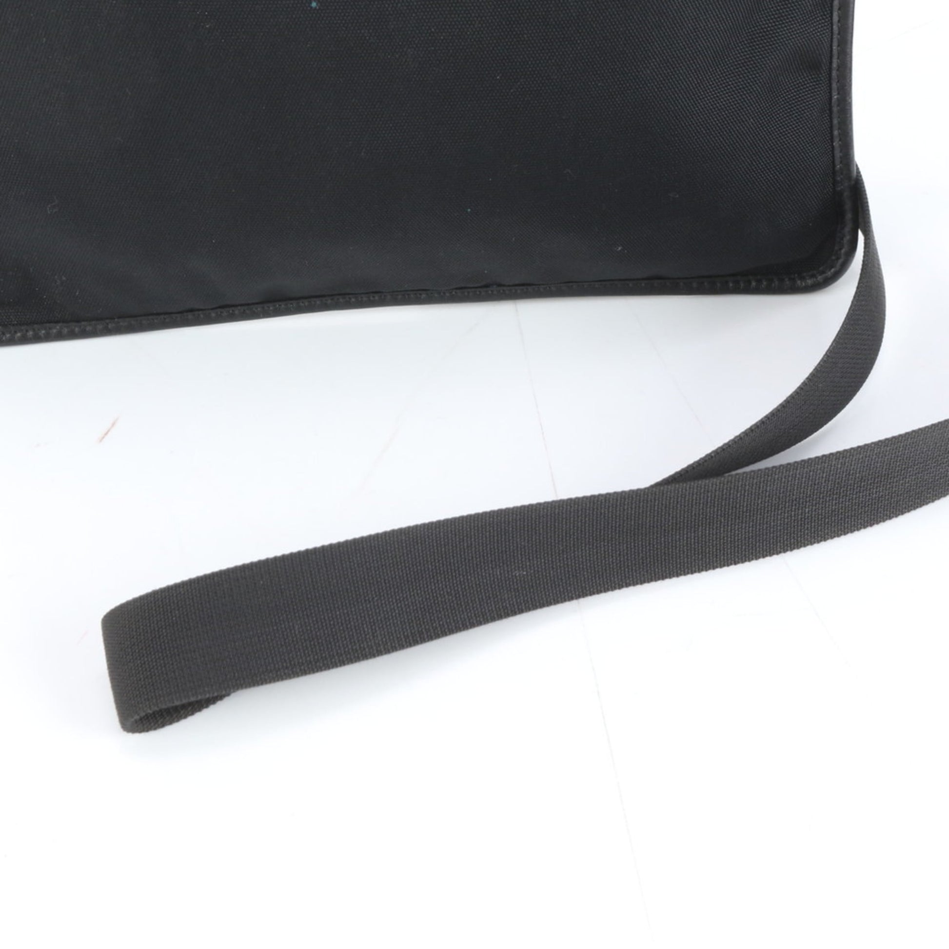 Gucci Black Leather Nylon Shoulder Bag