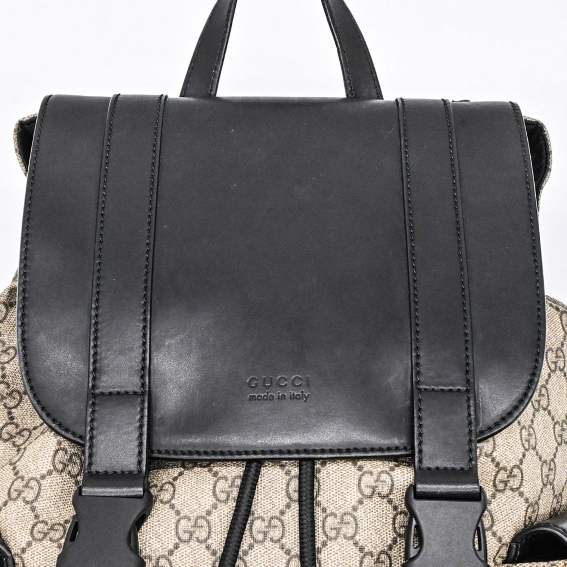 Gucci Beige Black Gg Supreme Leather Backpack