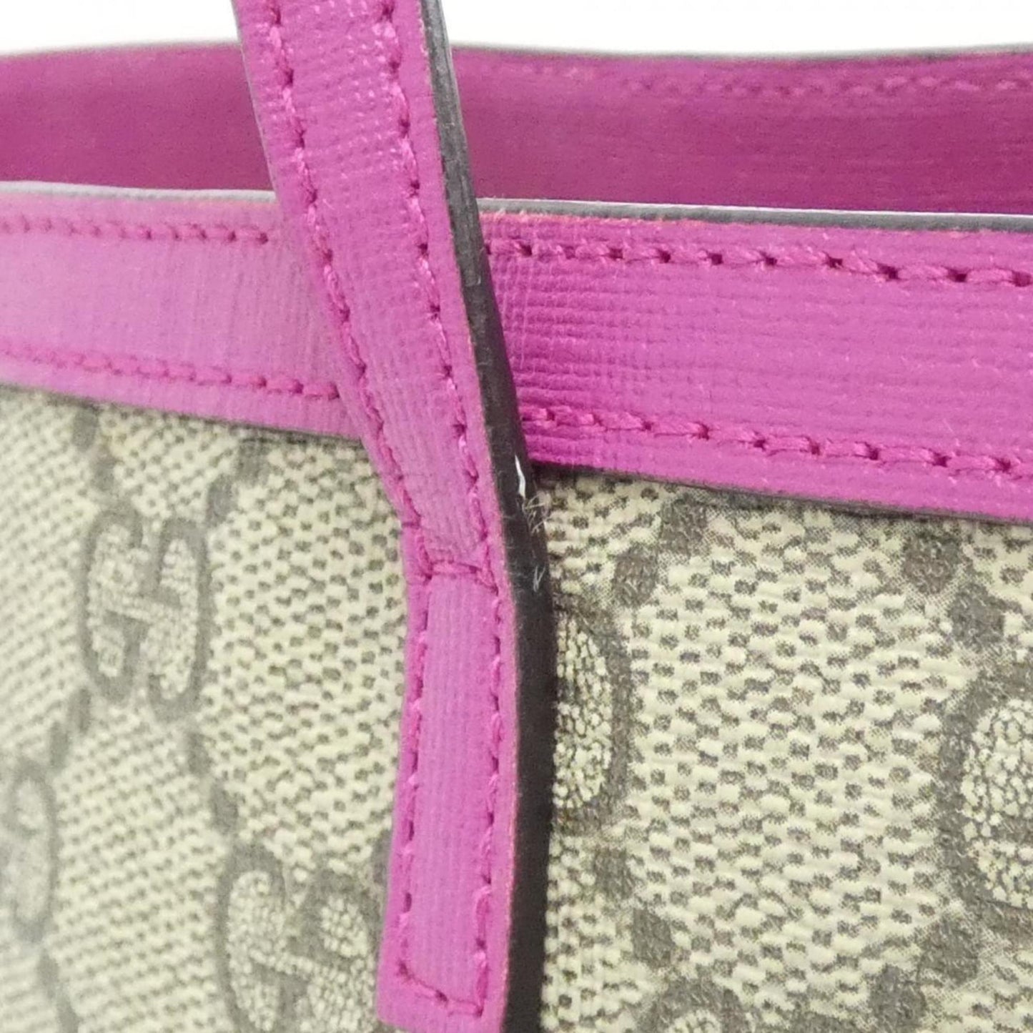 Gucci Beige Gg Supreme Handbag