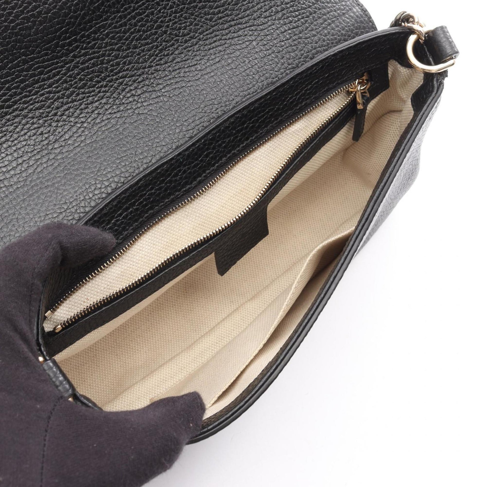Gucci Black Leather Shoulder Bag