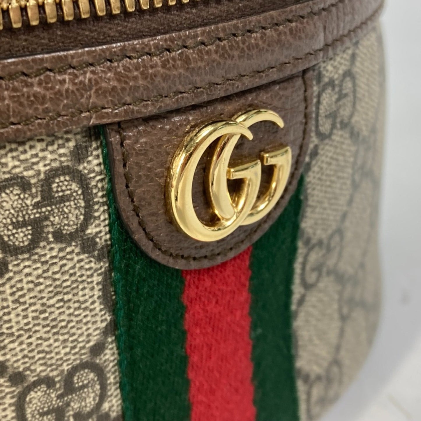 Gucci Beige Gg Supreme Handbag Vanity Bag