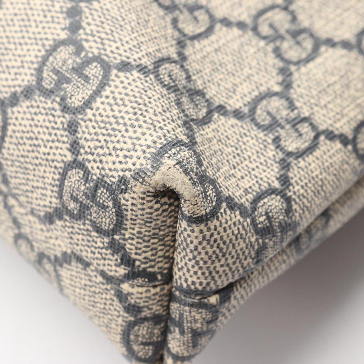 Gucci Beige Navy Gg Supreme Leather Shoulder Bag
