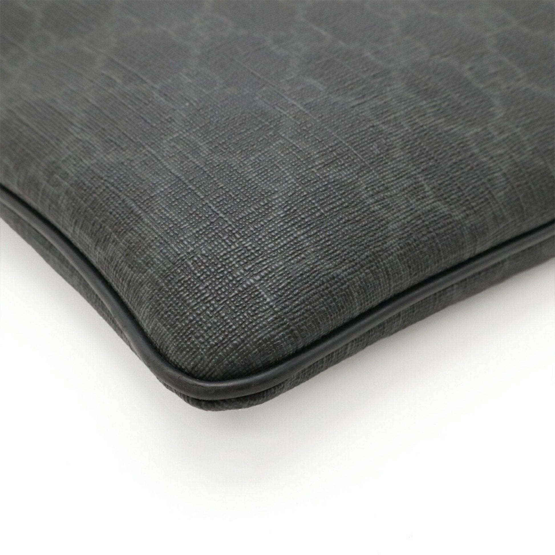 Gucci Black Gray Gg Supreme Leather Shoulder Bag