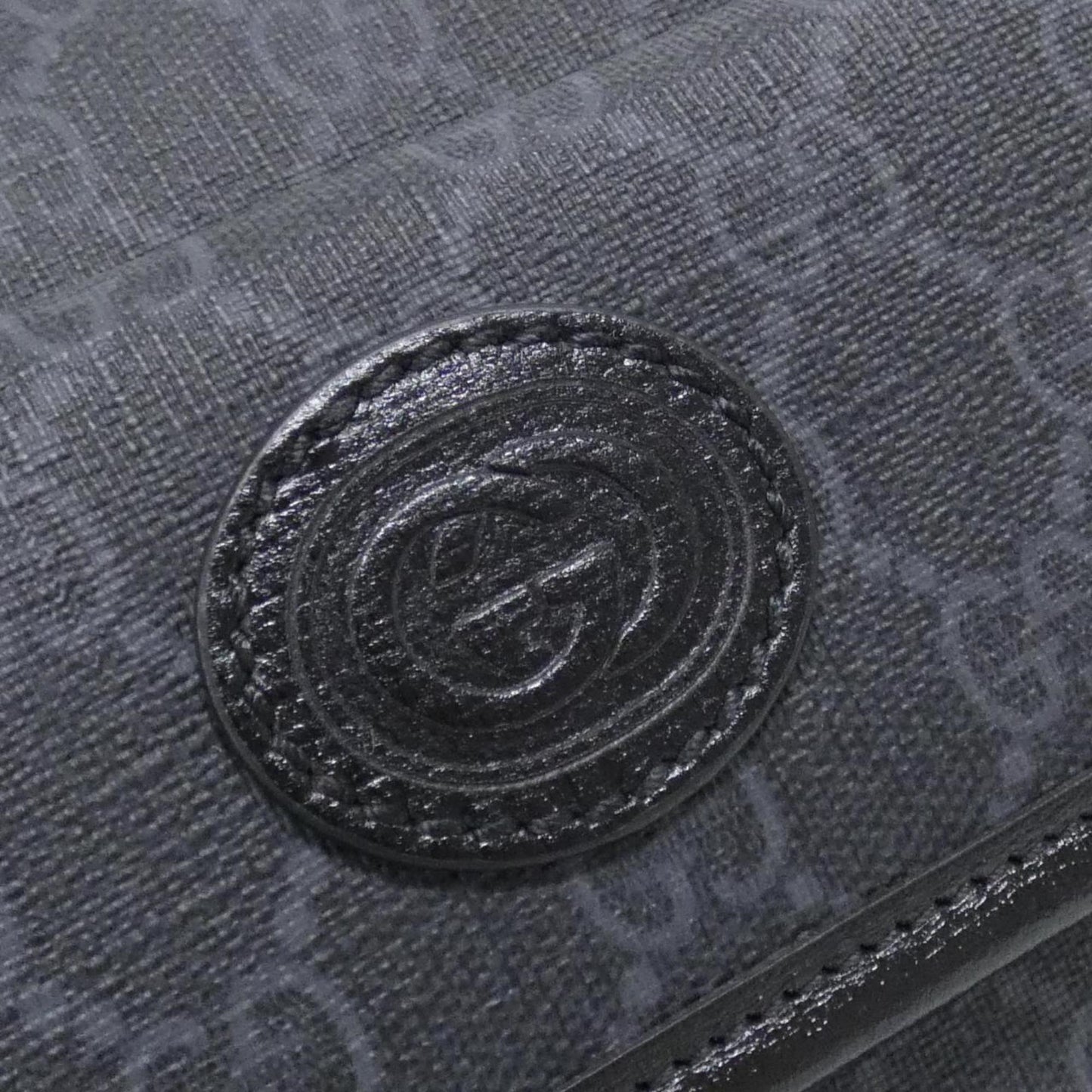 Gucci Black Gg Supreme Canvas Shoulder Bag