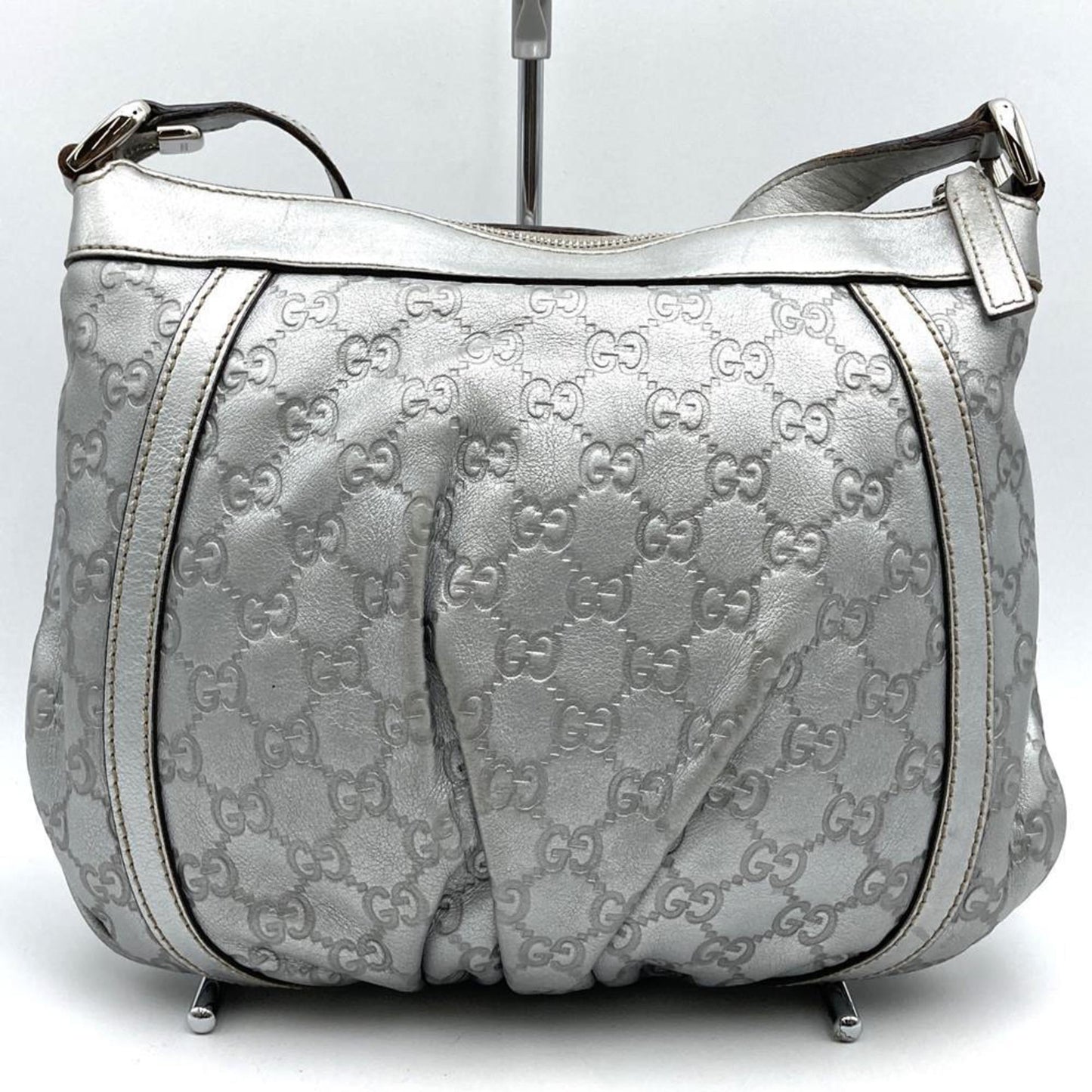 Gucci Abbey Silver Leather Shoulder Bag