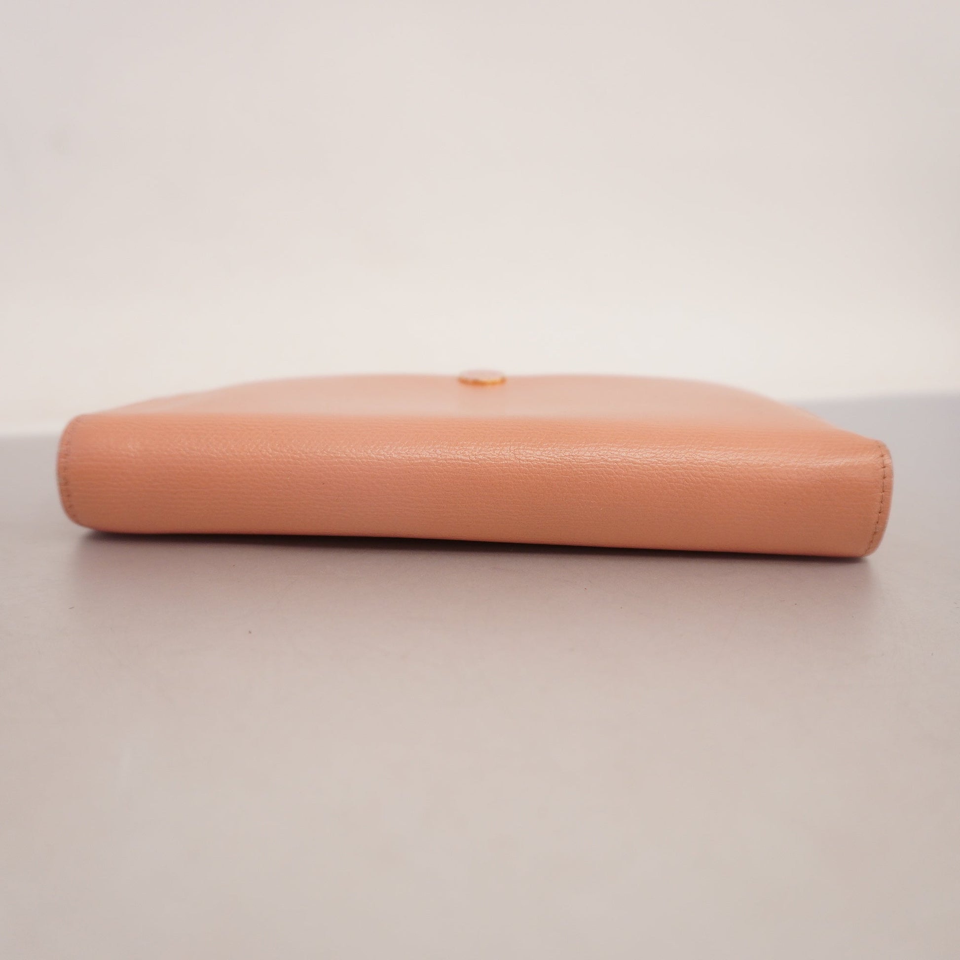 ChanelAuth  Coco Button Gold Hardware Women's Leather Long Wallet [bi-fold] Pink
