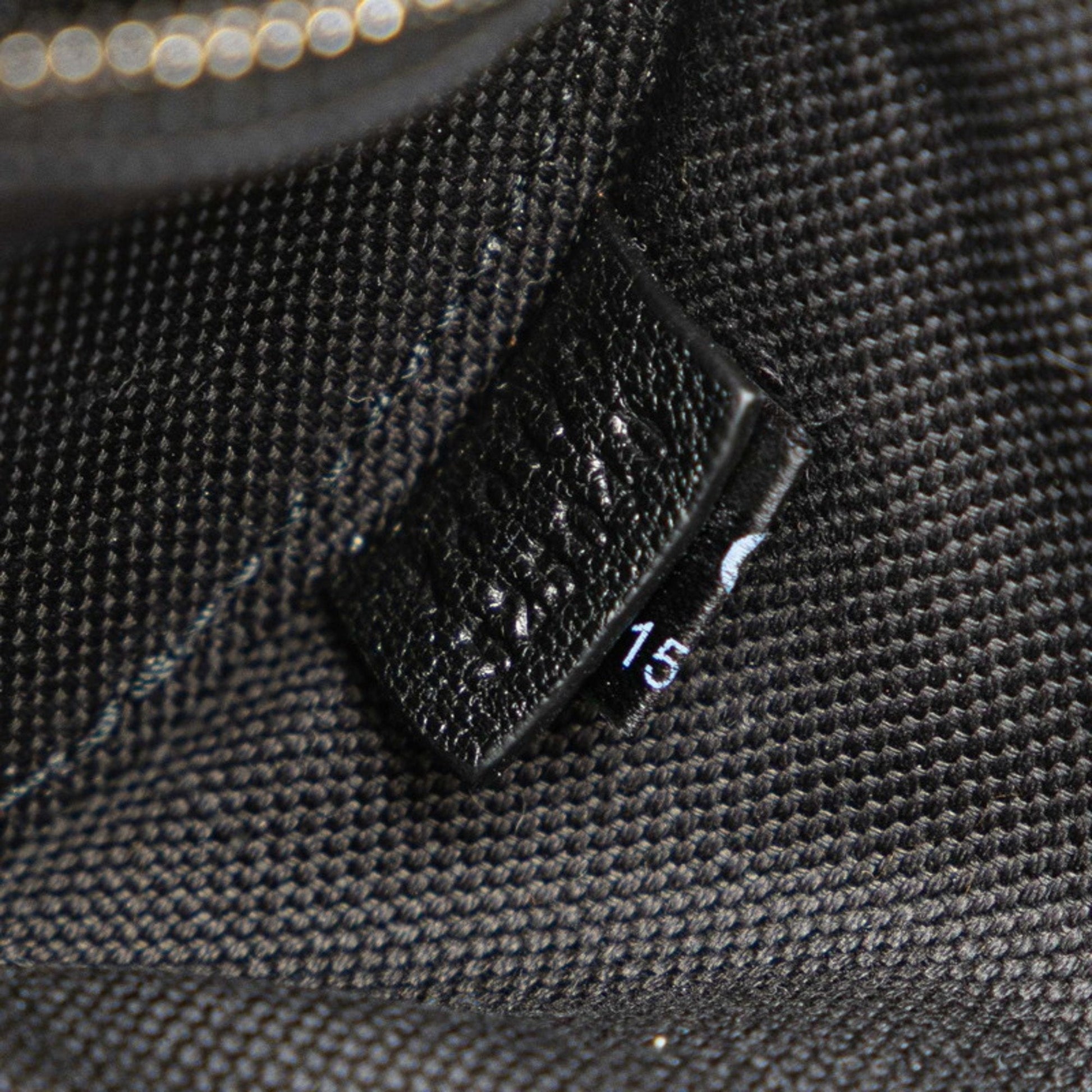 Gucci Black Leather Shoulder Bag