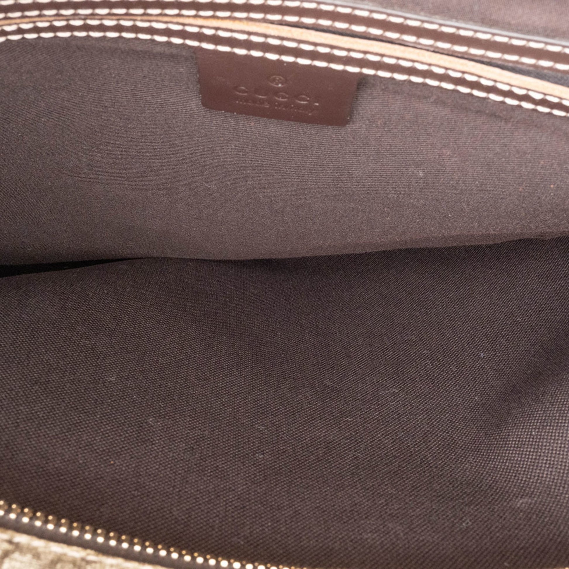 Gucci Beige Gg Supreme Shoulder Bag
