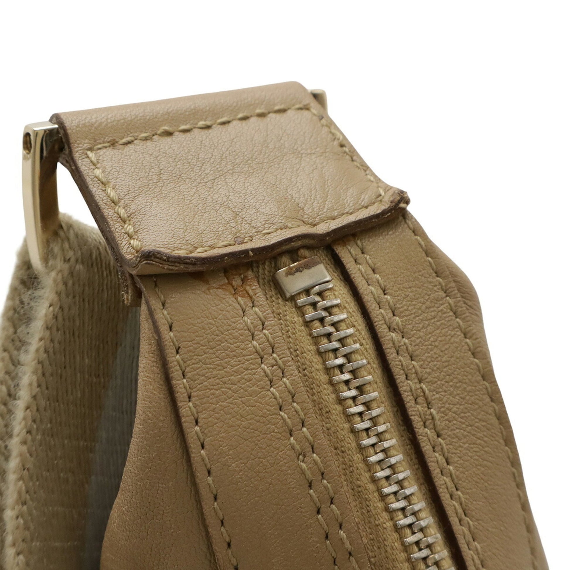 Gucci Beige Off-White Leather Shoulder Bag