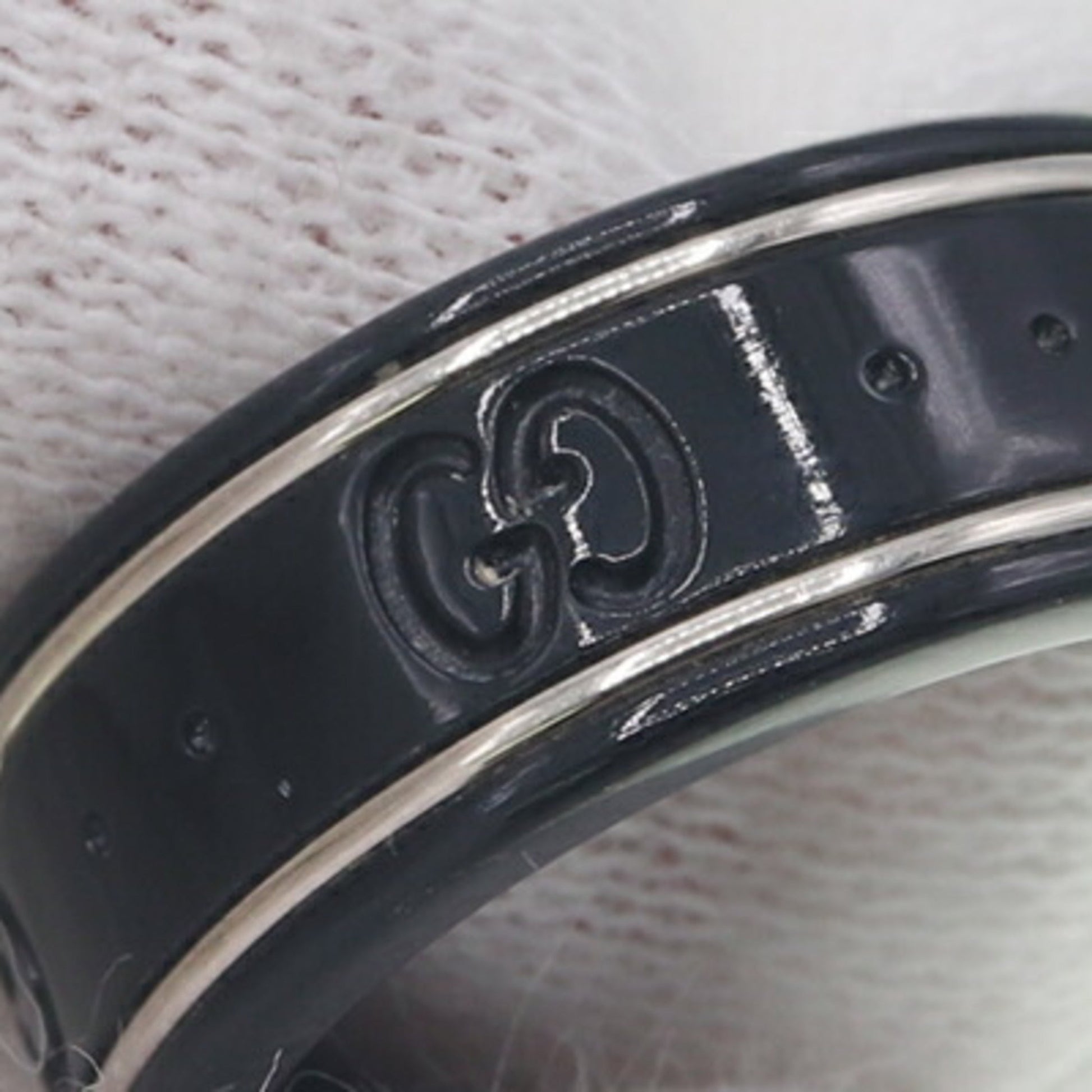 Gucci Silver Black White Gold (18K) Band Ring