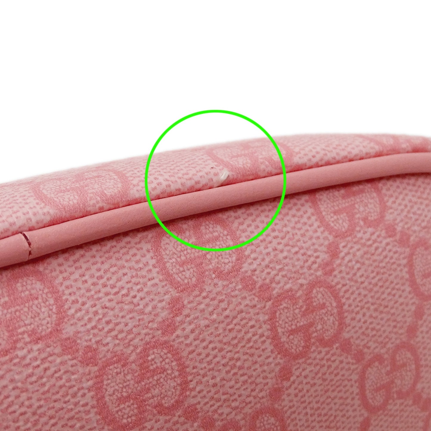 Gucci Pink Gg Supreme Pouch