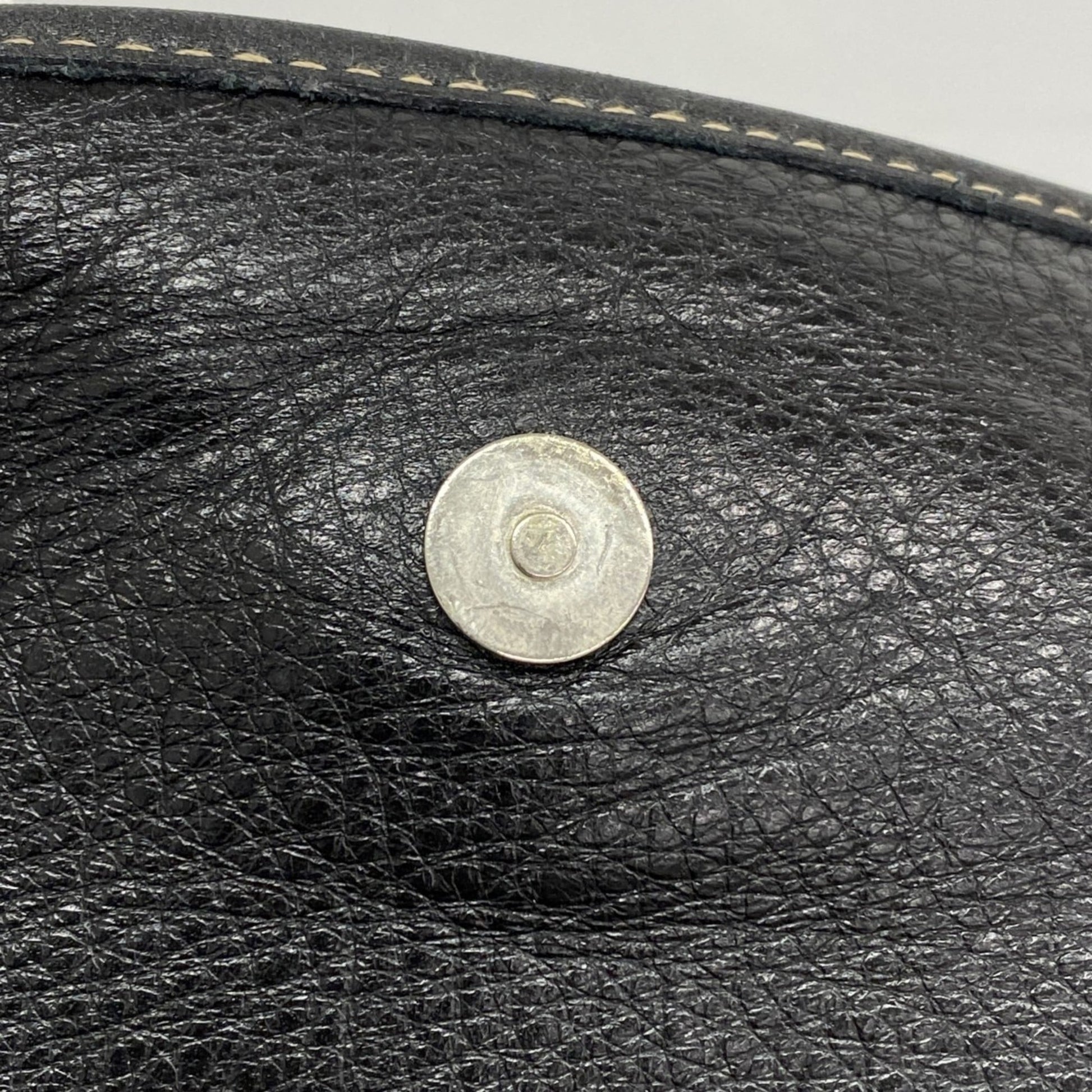Gucci Black Leather Shoulder Bag