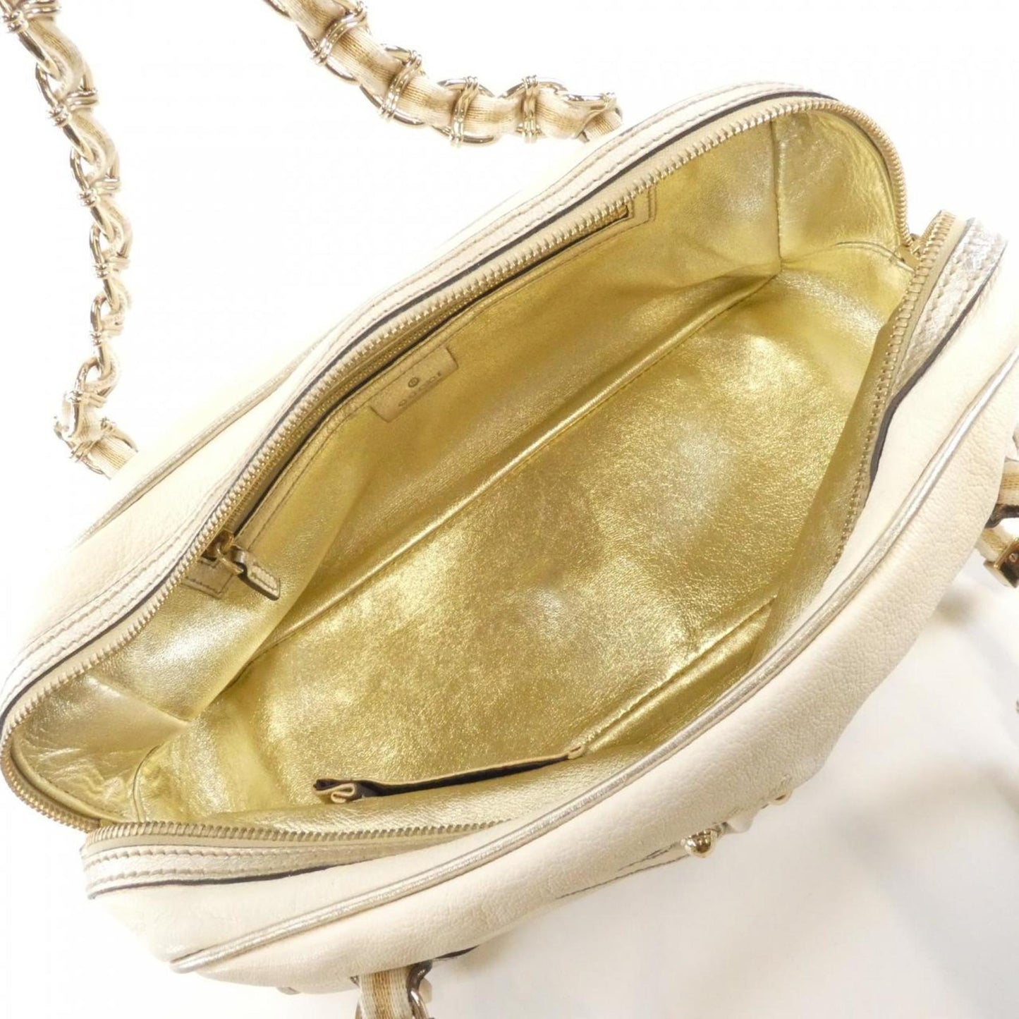 Gucci Ivory Leather Shoulder Bag