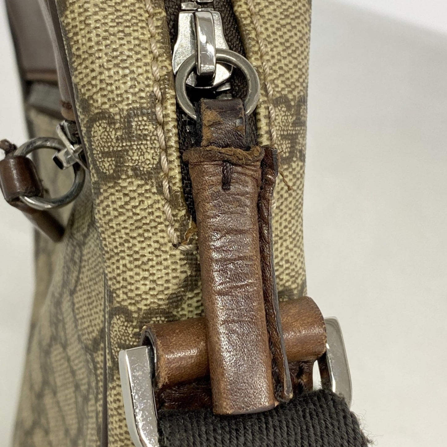 Gucci Beige Brown Pvc Shoulder Bag