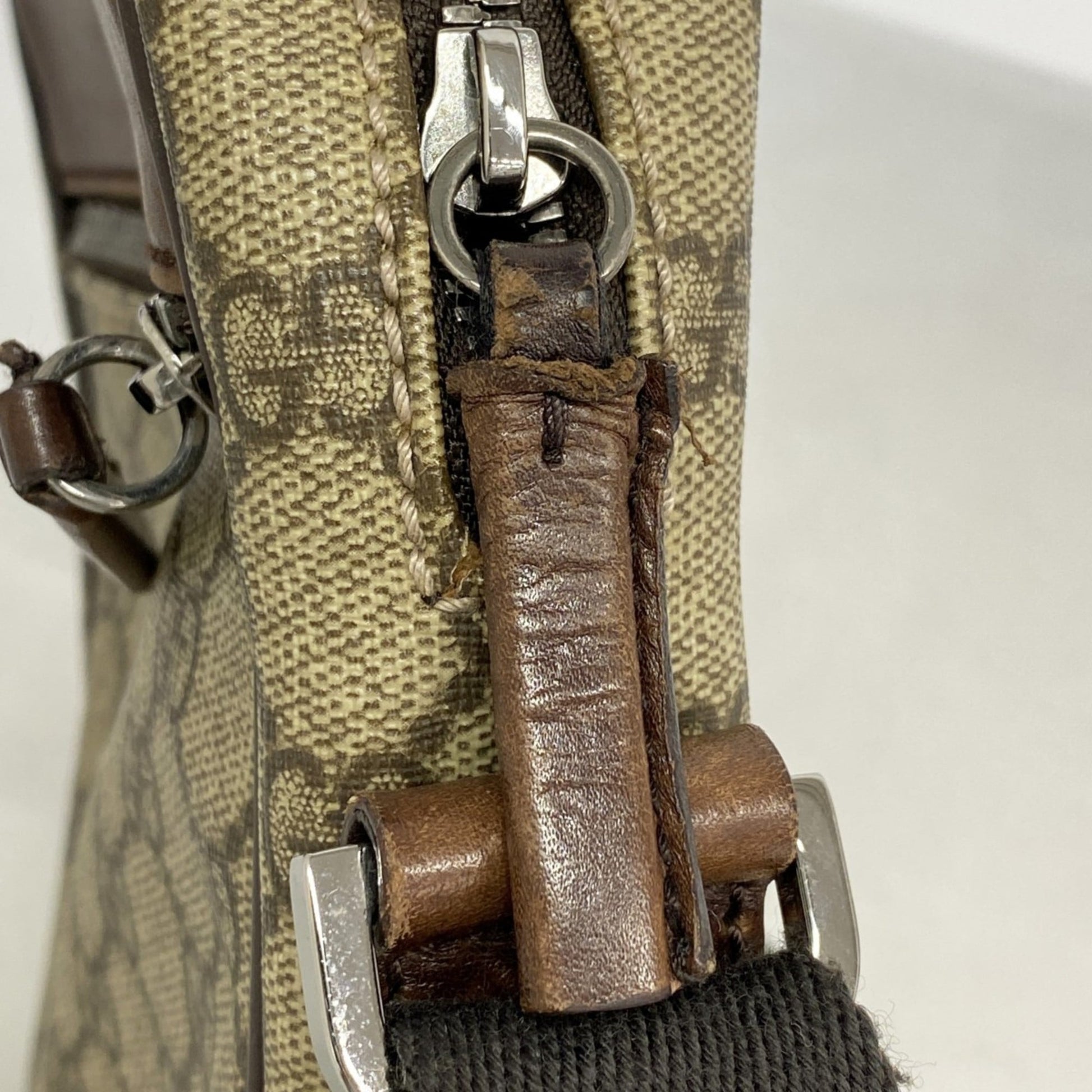 Gucci Beige Brown Pvc Shoulder Bag