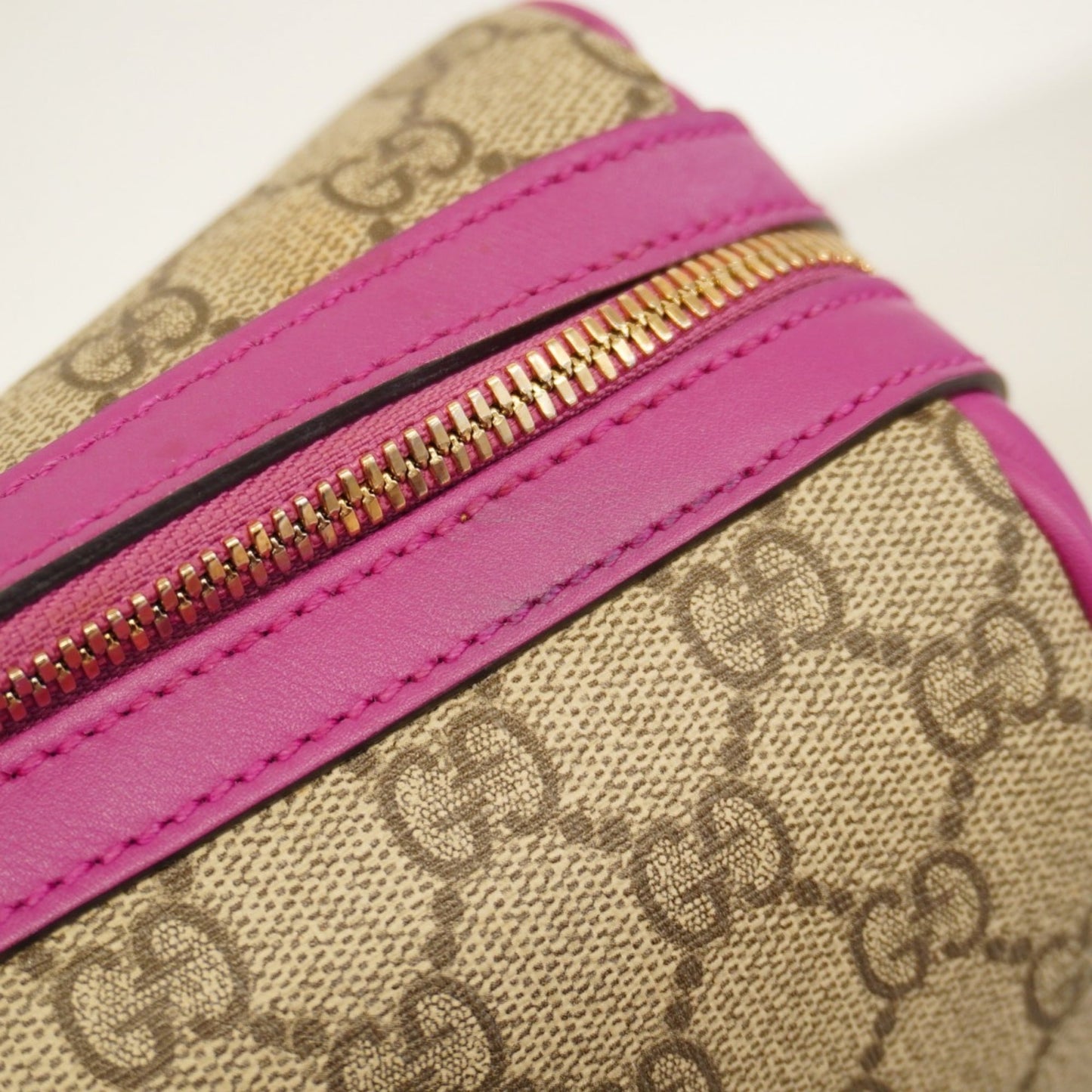 Gucci Brown Pink Red Color Pvc Handbag