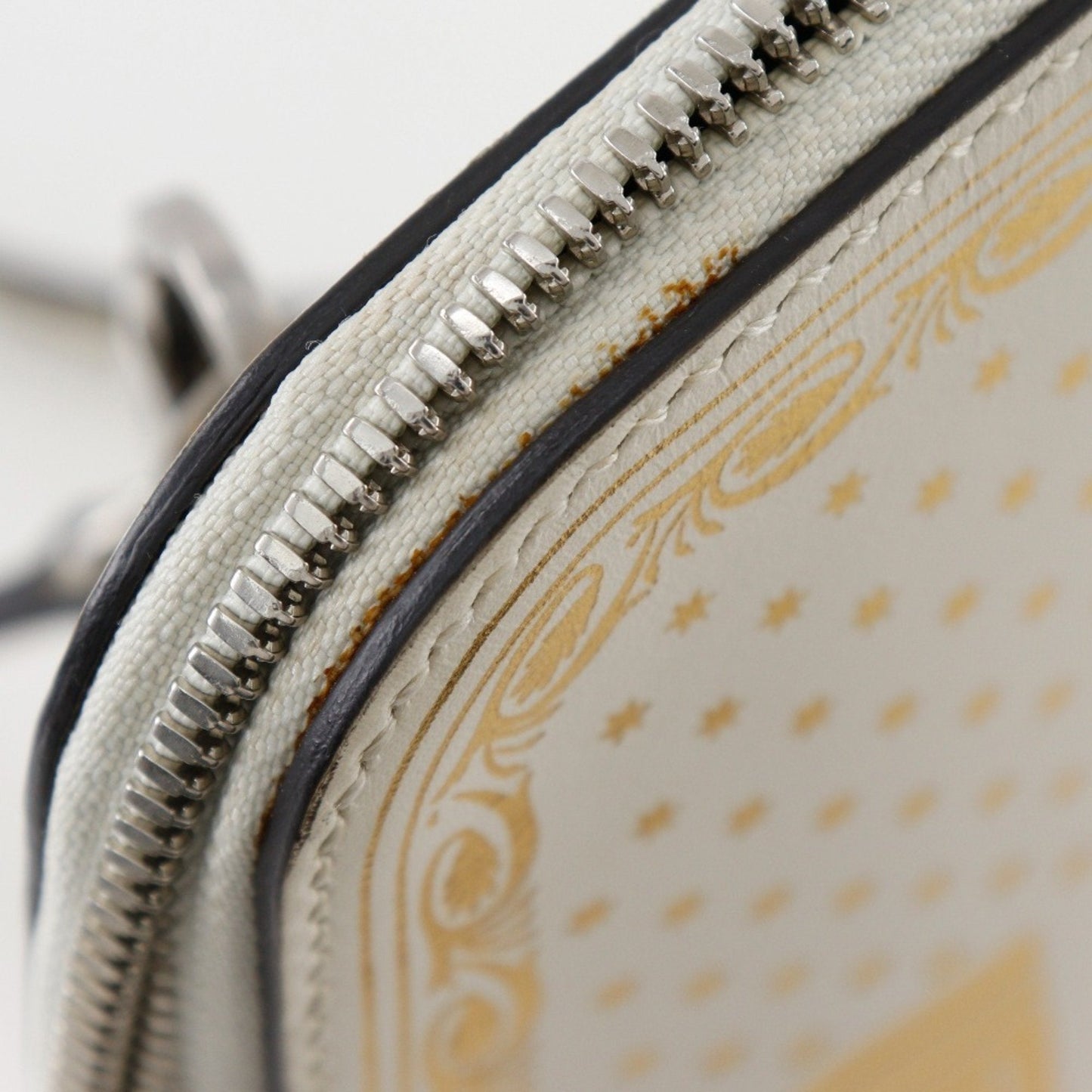 Gucci White Leather Shoulder Bag