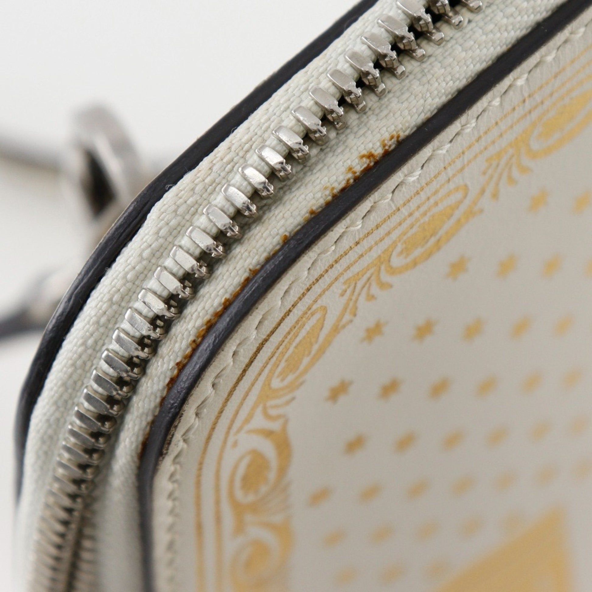 Gucci White Leather Shoulder Bag