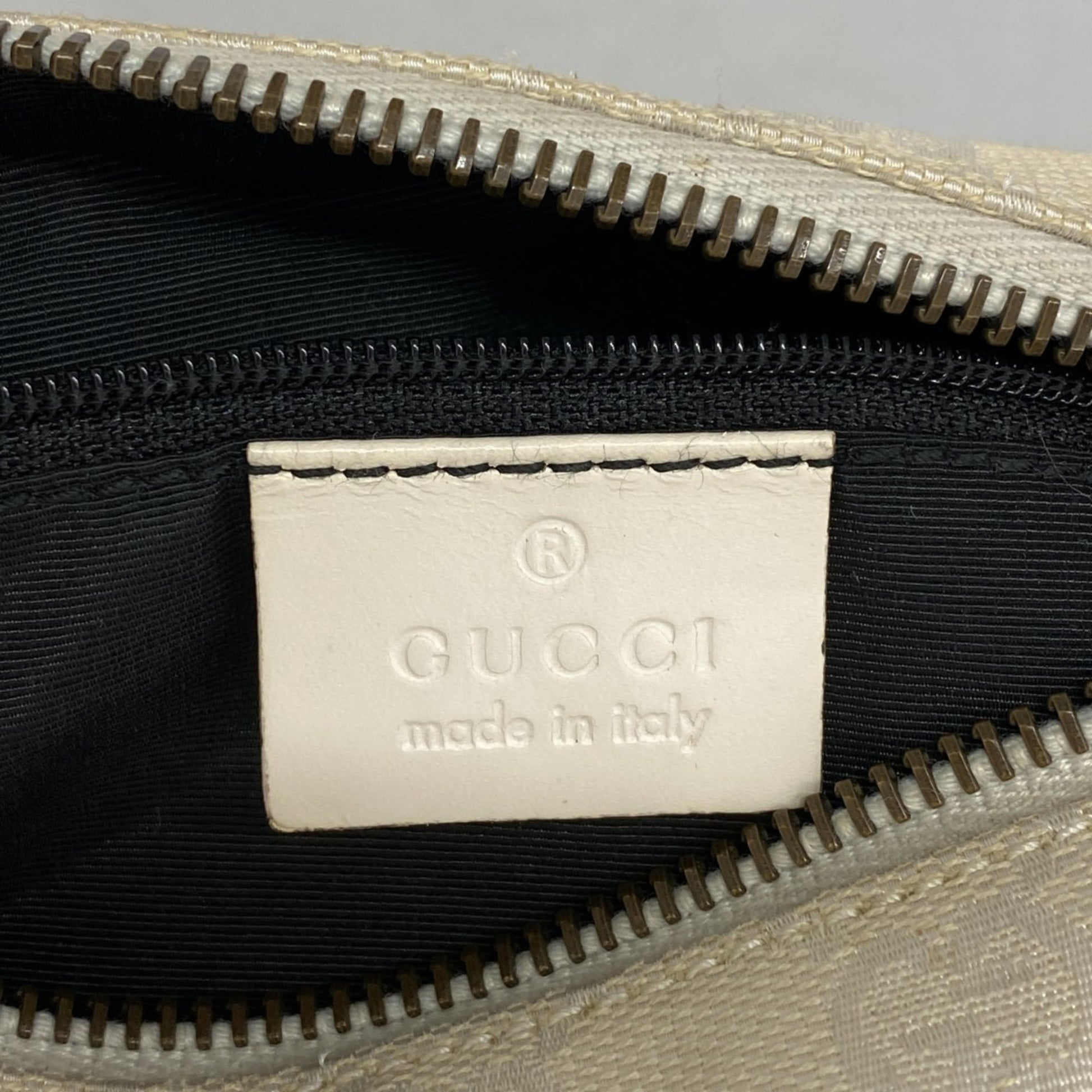 Gucci White Canvas Shoulder Bag