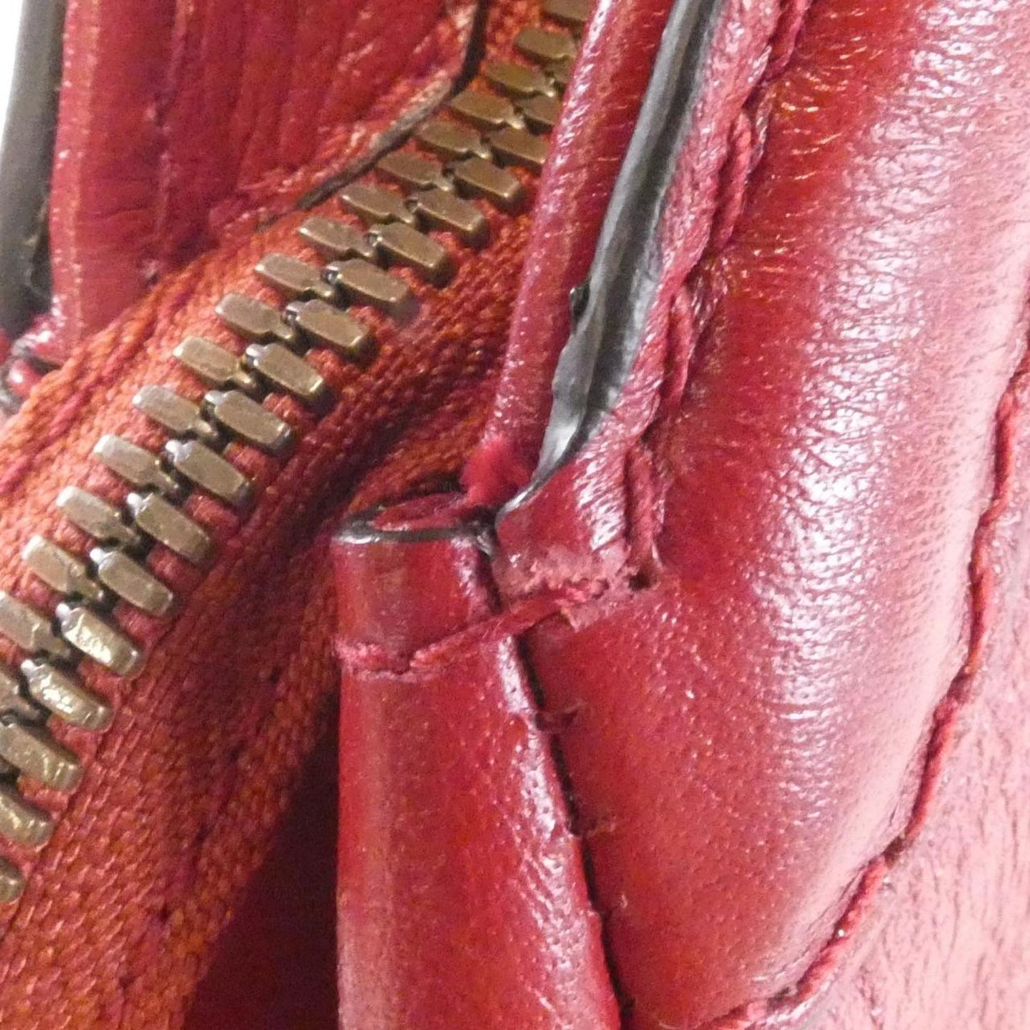 Gucci Red Color Leather Handbag