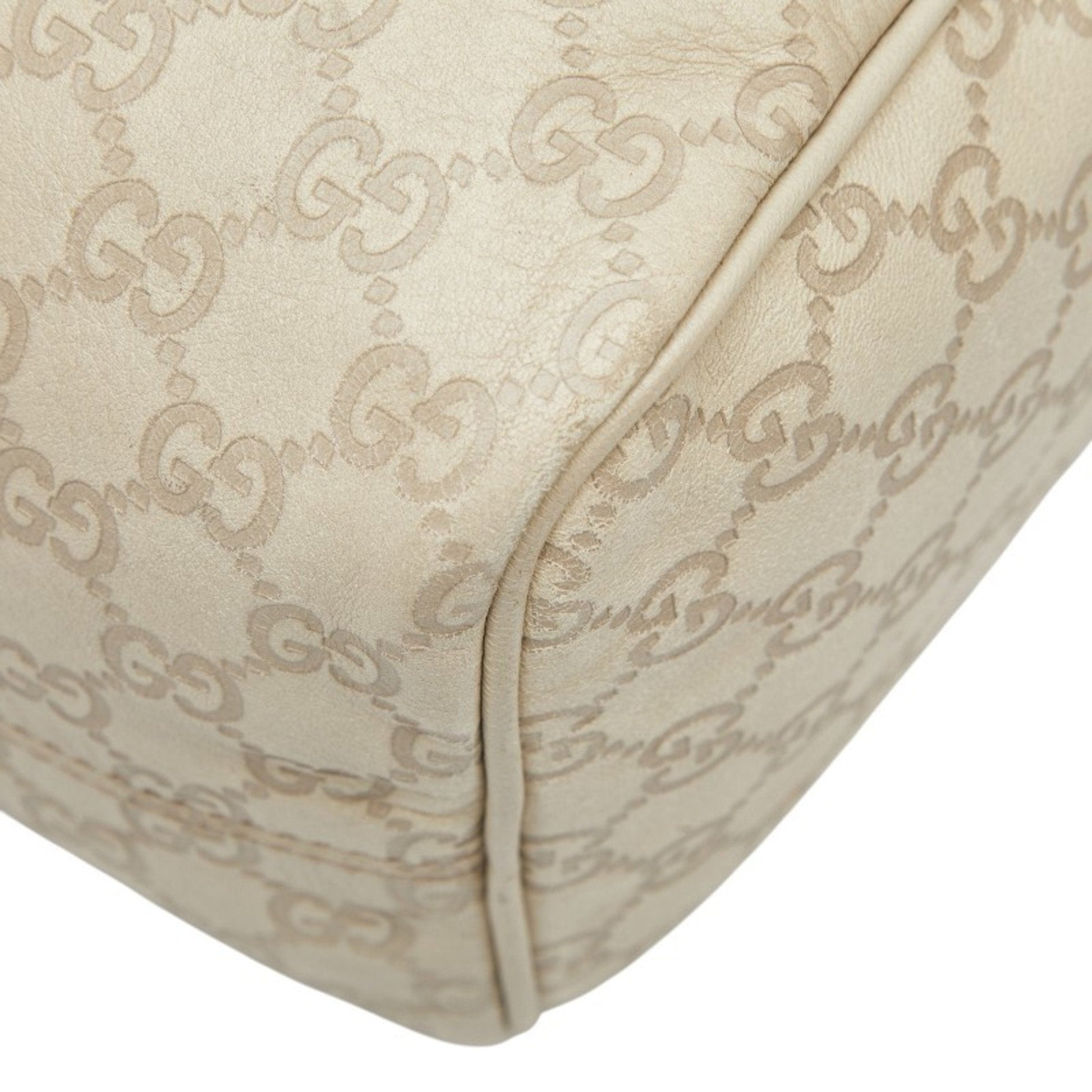 Gucci Ivory Leather Handbag