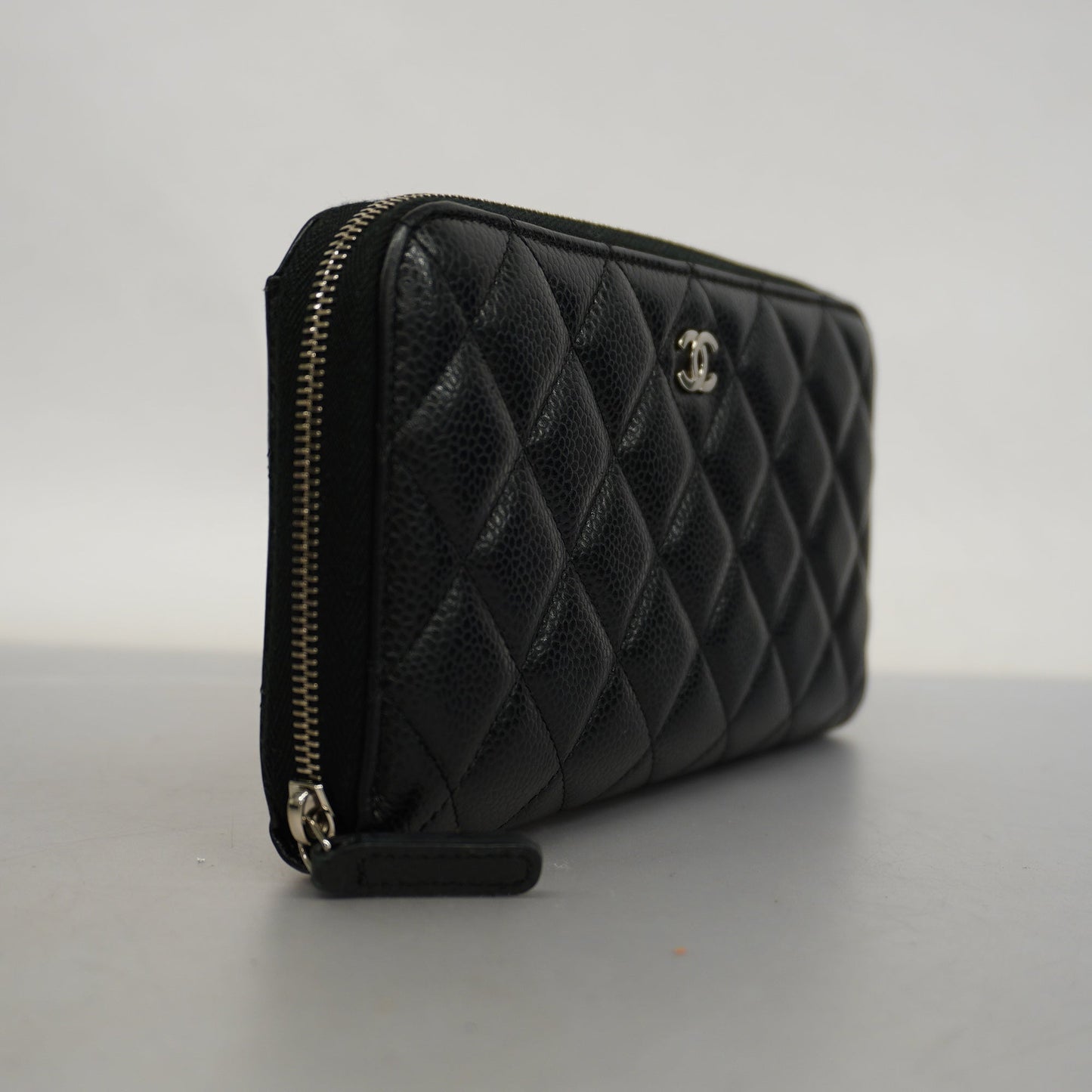 ChanelAuth  Matelasse Silver Metal Fittings Women's Caviar Leather Long Wallet