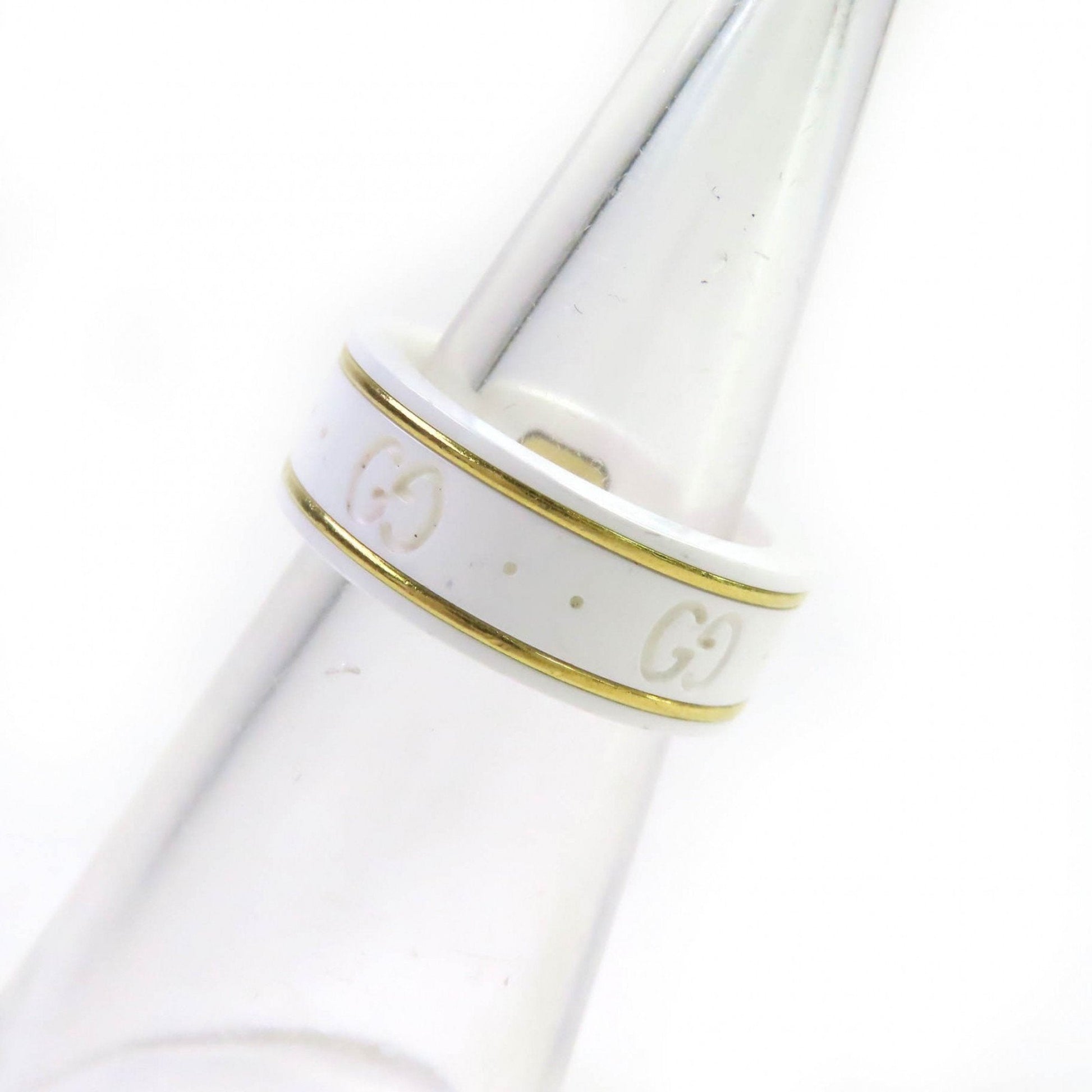 Gucci White Ceramic Band Ring