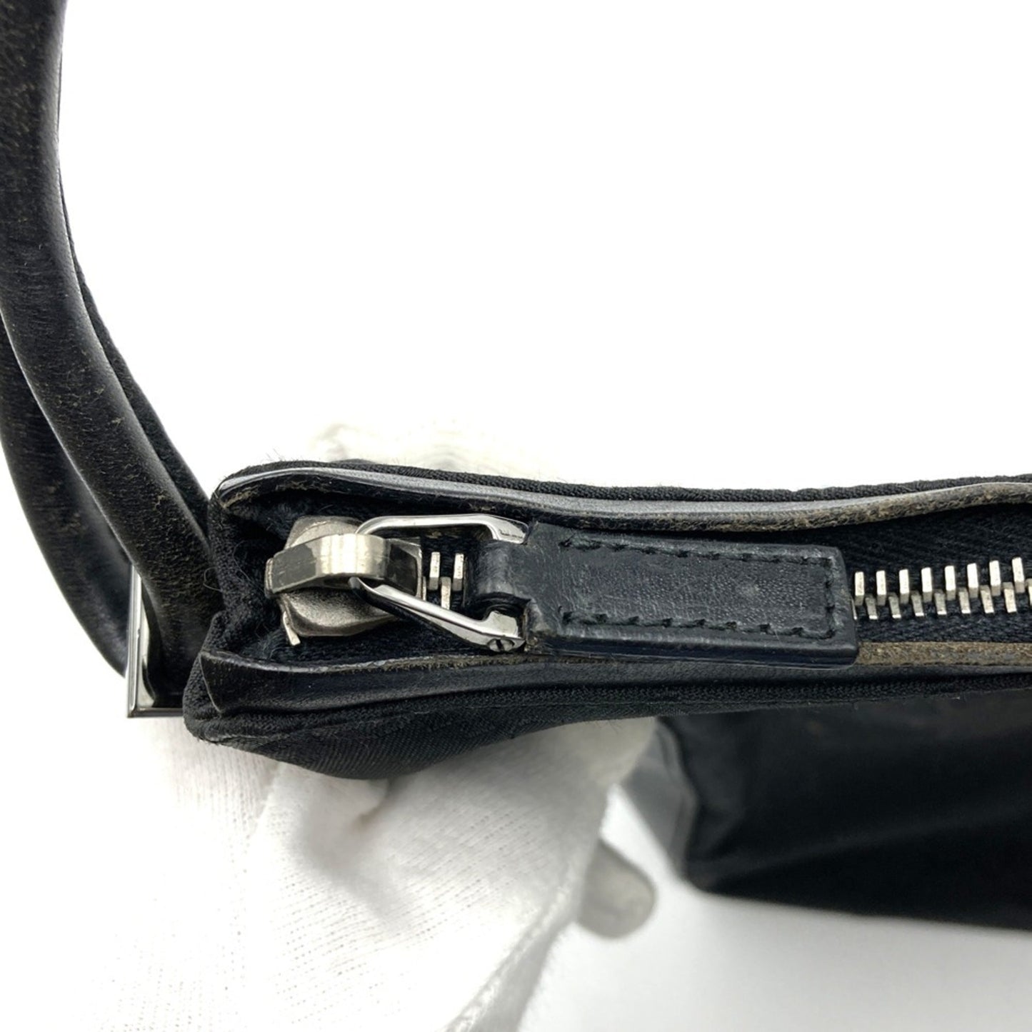 Gucci Black Nylon Leather Shoulder Bag