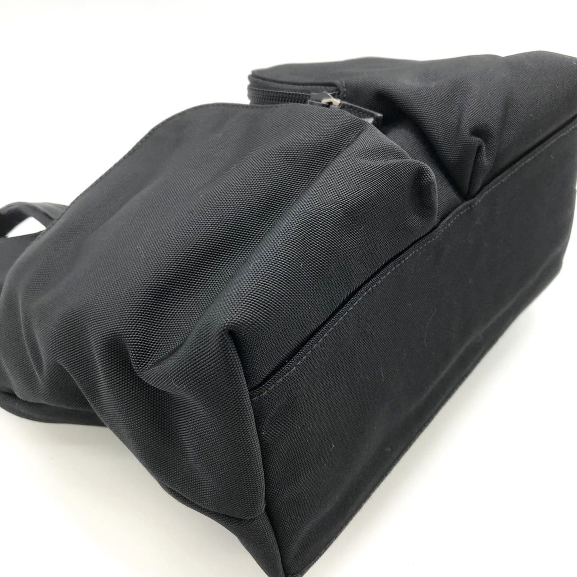 Gucci Black Nylon Leather Handbag