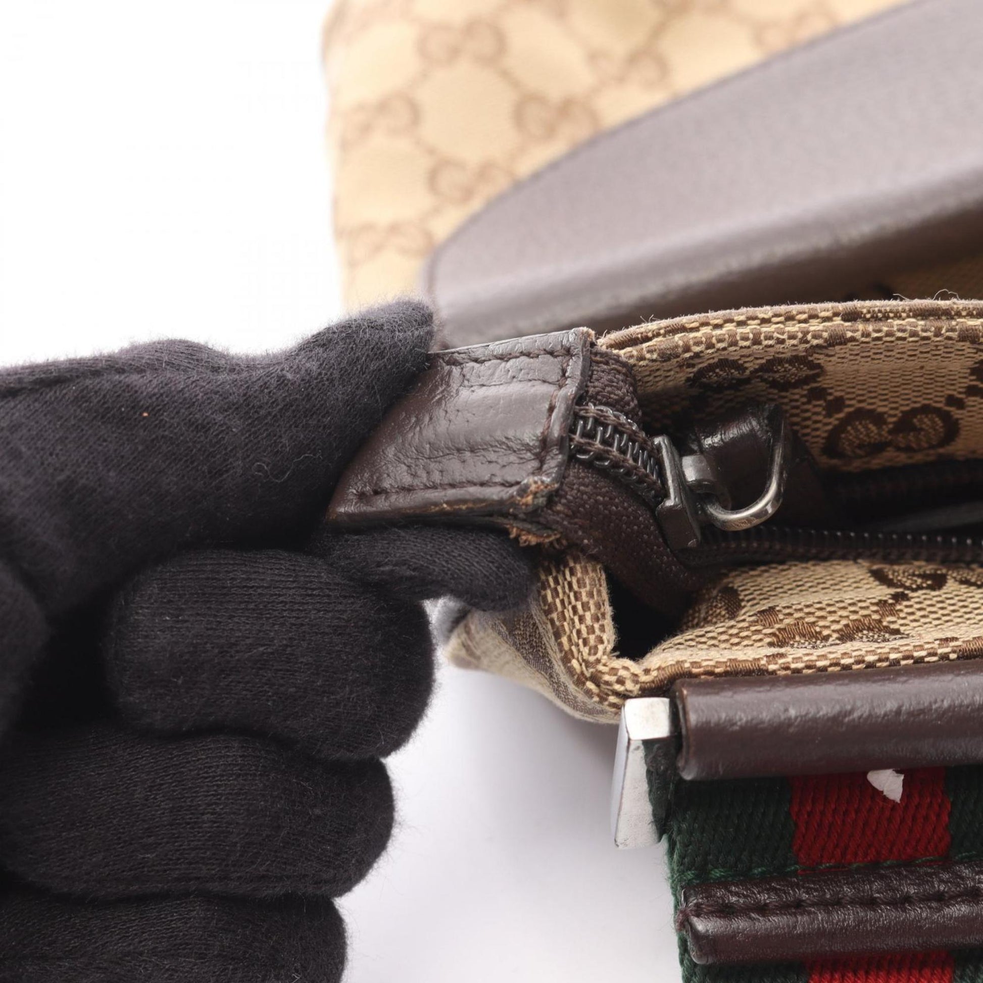 Gucci Beige Brown Multi-Color Gg Canvas Leather Shoulder Bag