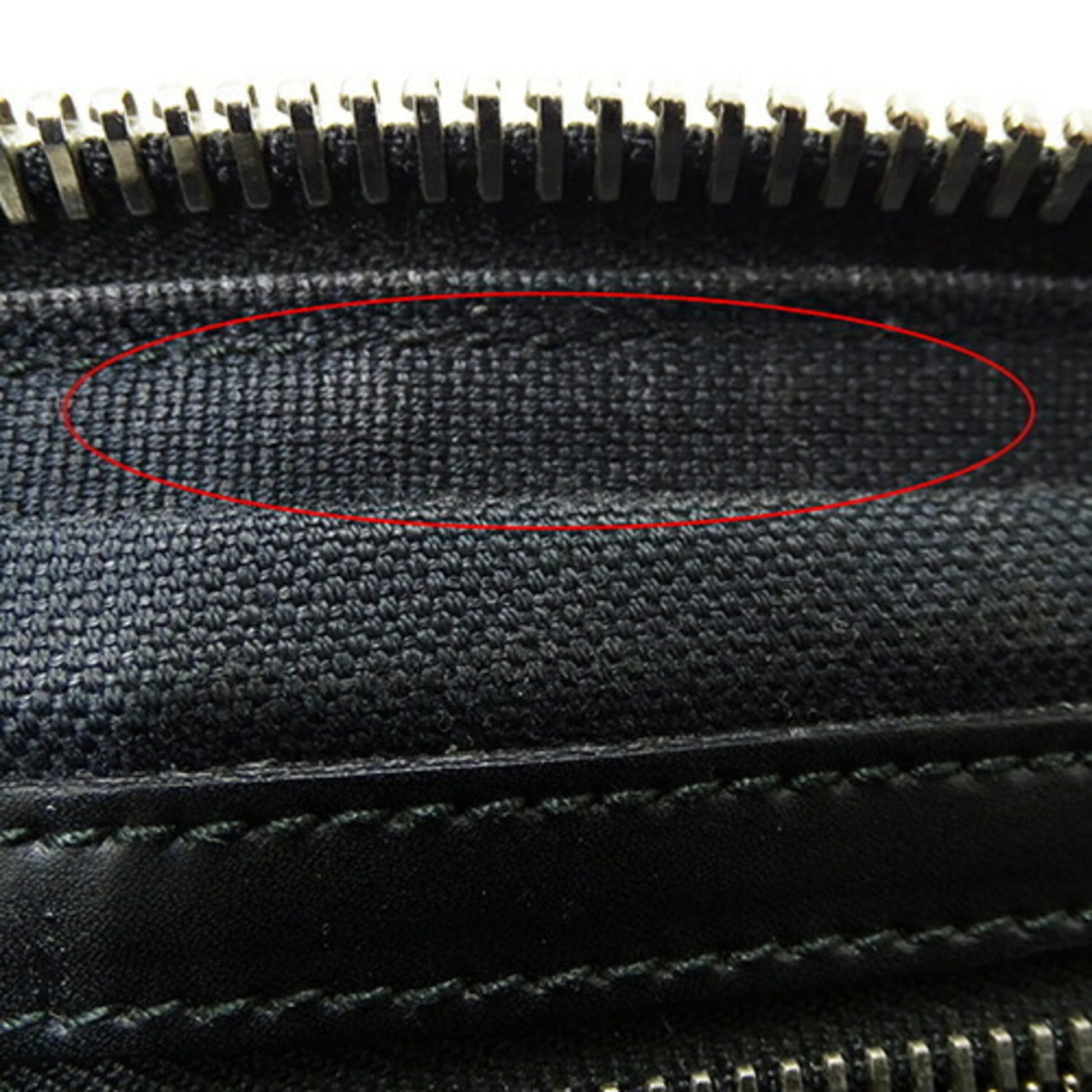 Gucci Black Gg Supreme Sling Bag