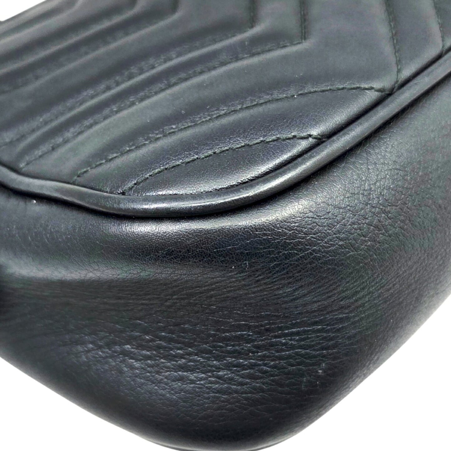 Gucci Black Leather Shoulder Bag