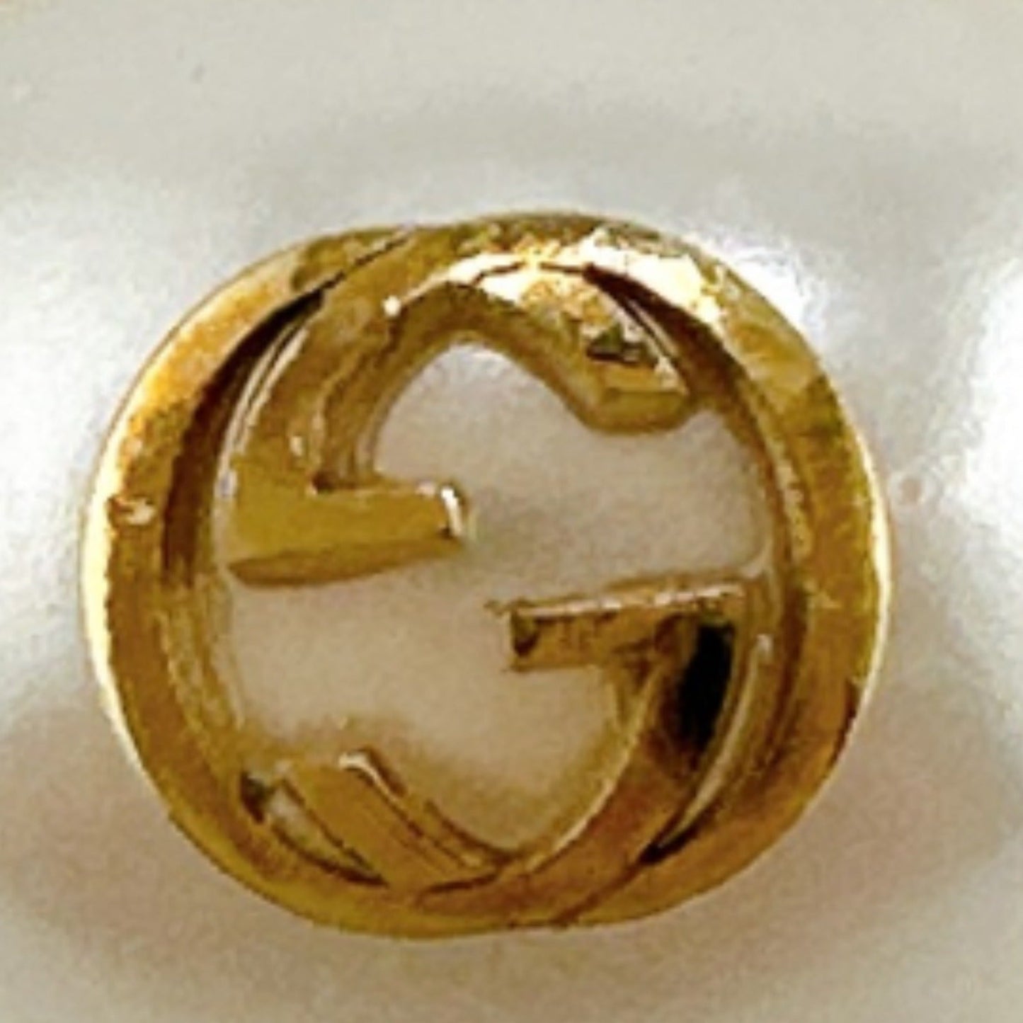 Gucci Gold Metal Band Ring