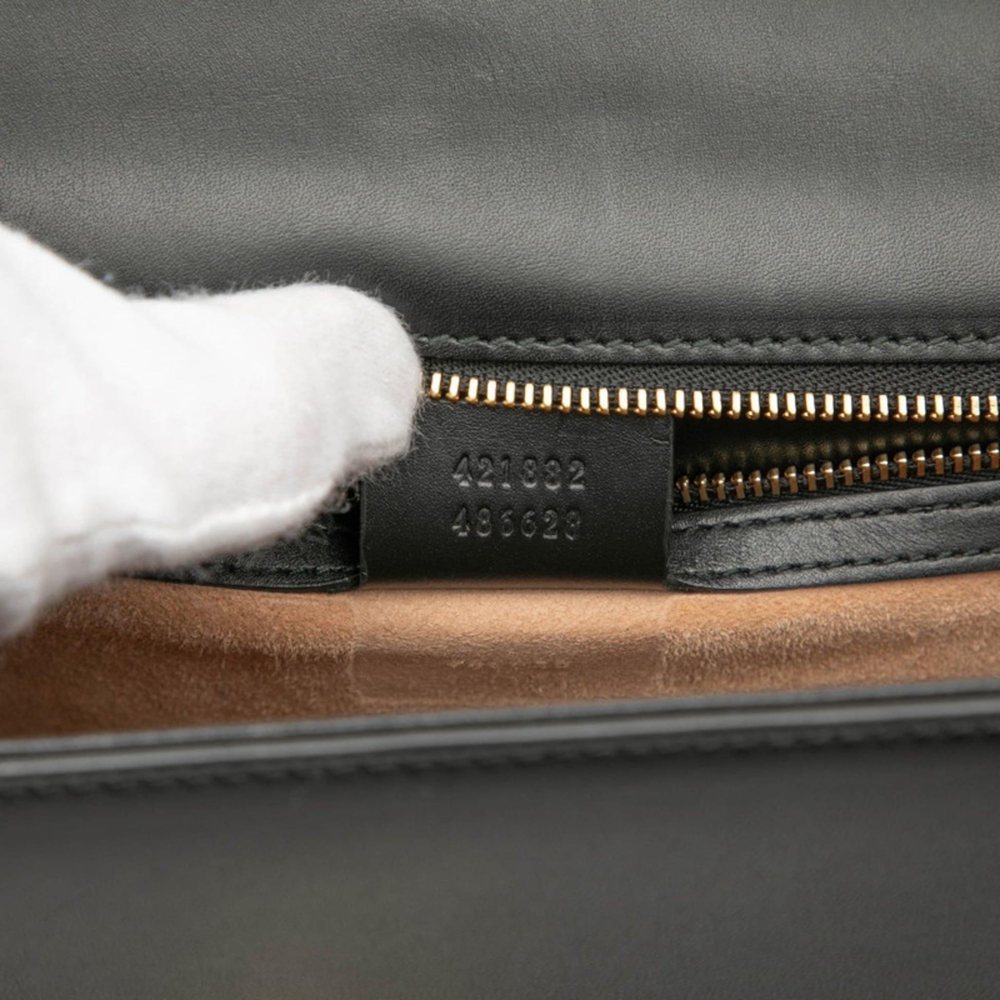 Gucci Multi-Color White Leather Shoulder Bag