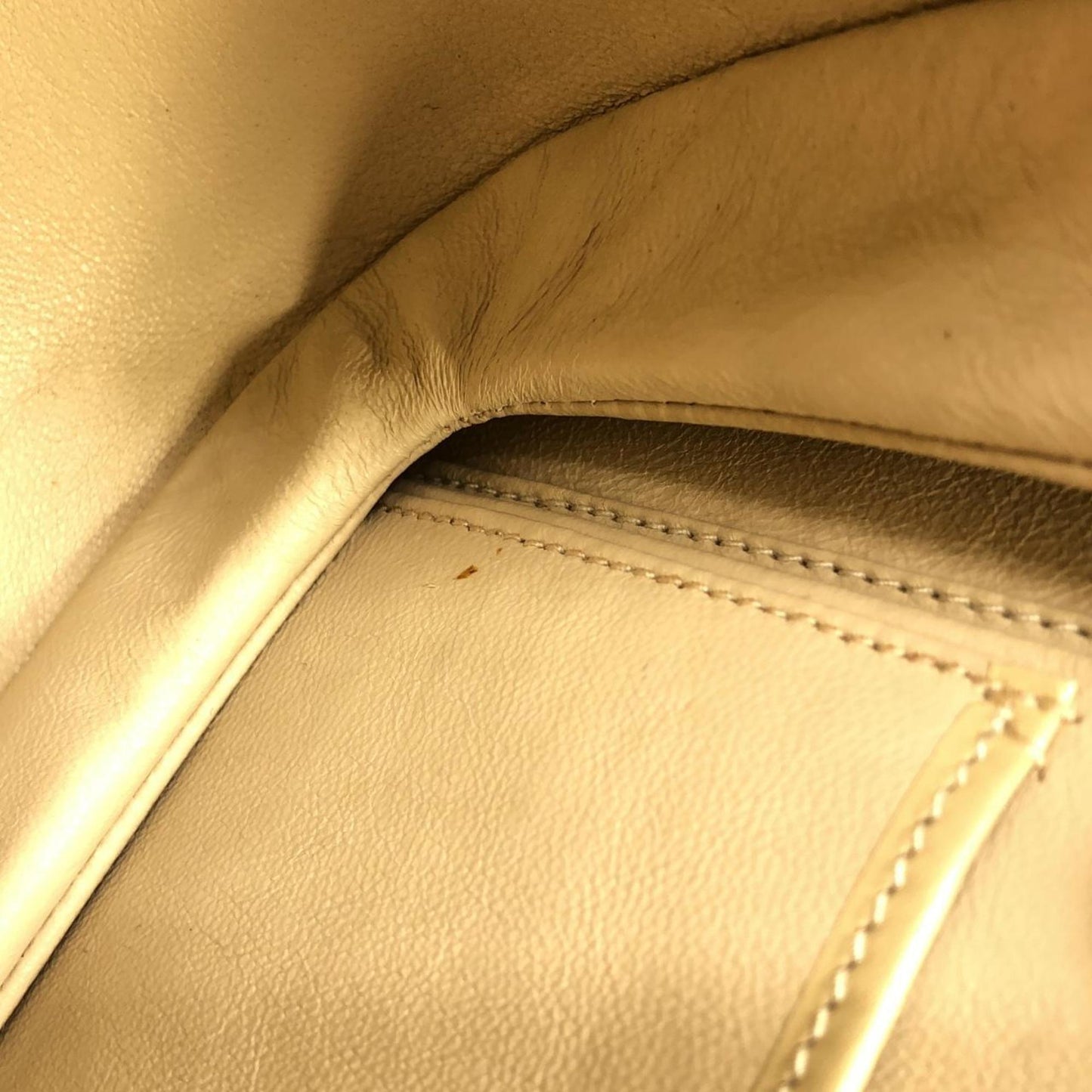 Gucci Ivory Leather Handbag